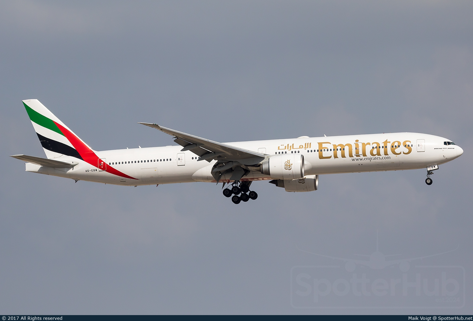Photo of A6-EBW - Boeing 777-36N(ER) operated by Emirates