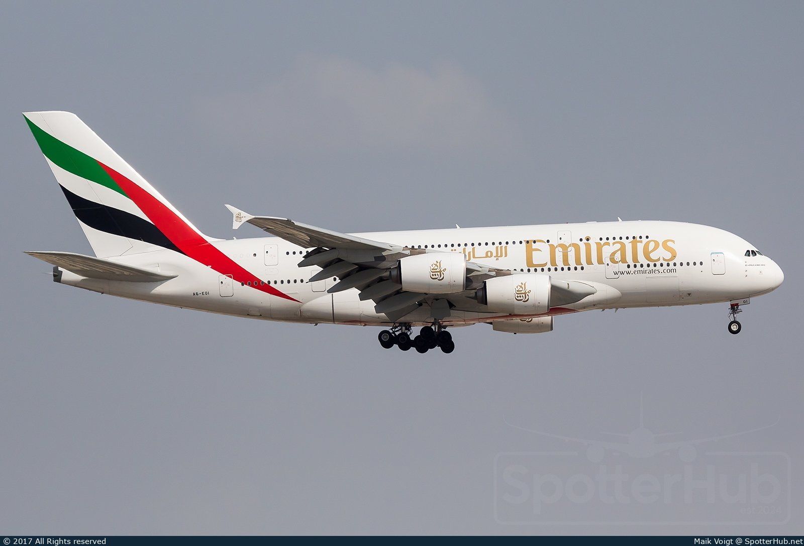 Photo of A6-EOI - Airbus A380-861 operated by Emirates