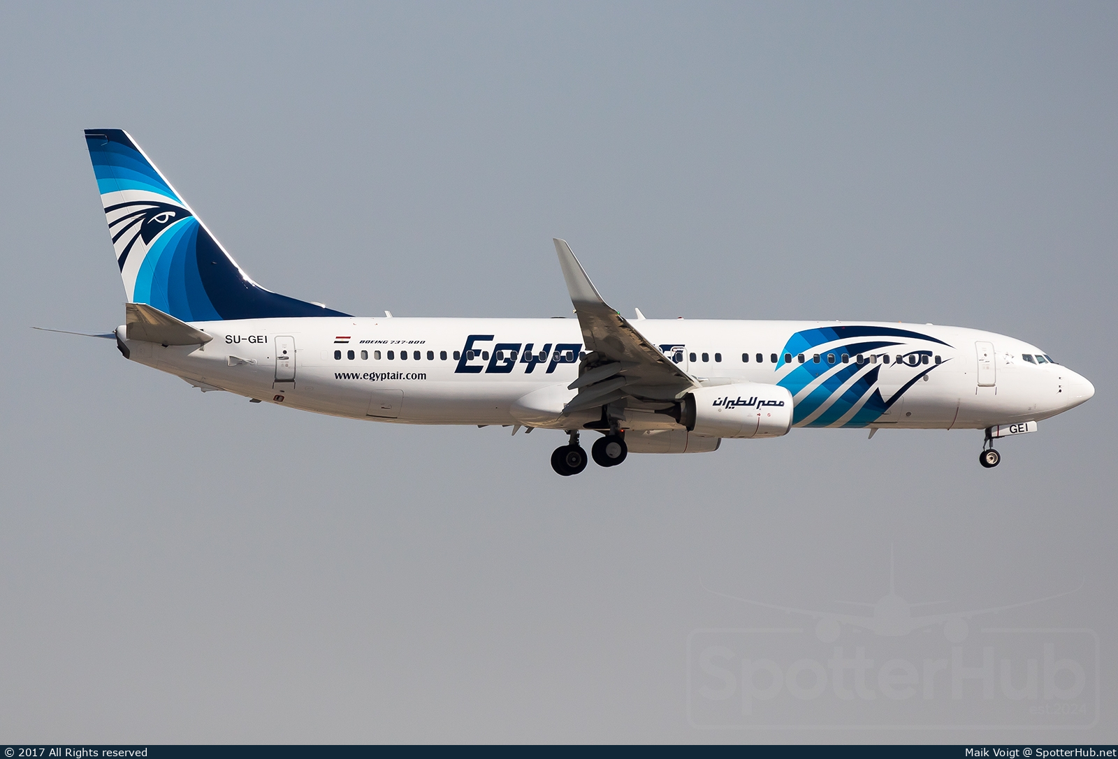 Photo of SU-GEI - Boeing 737-866 operated by Egyptair