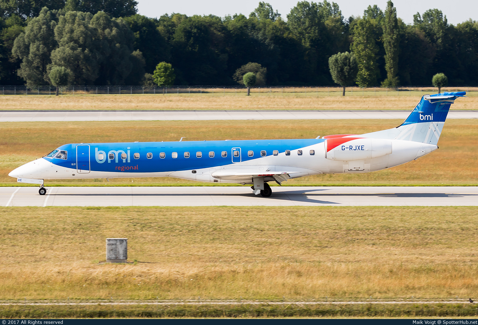 Photo of G-RJXE - Embraer ERJ-145EP operated by bmi Regional