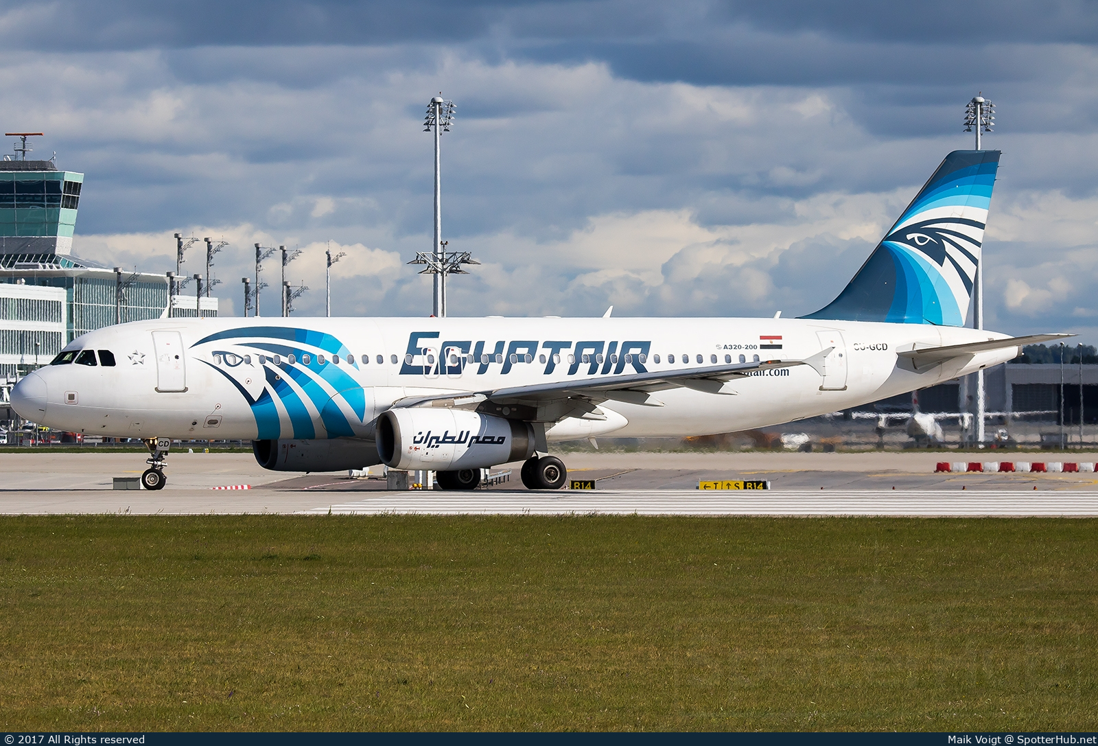 Photo of SU-GCD - Airbus A320-232 operated by Egyptair