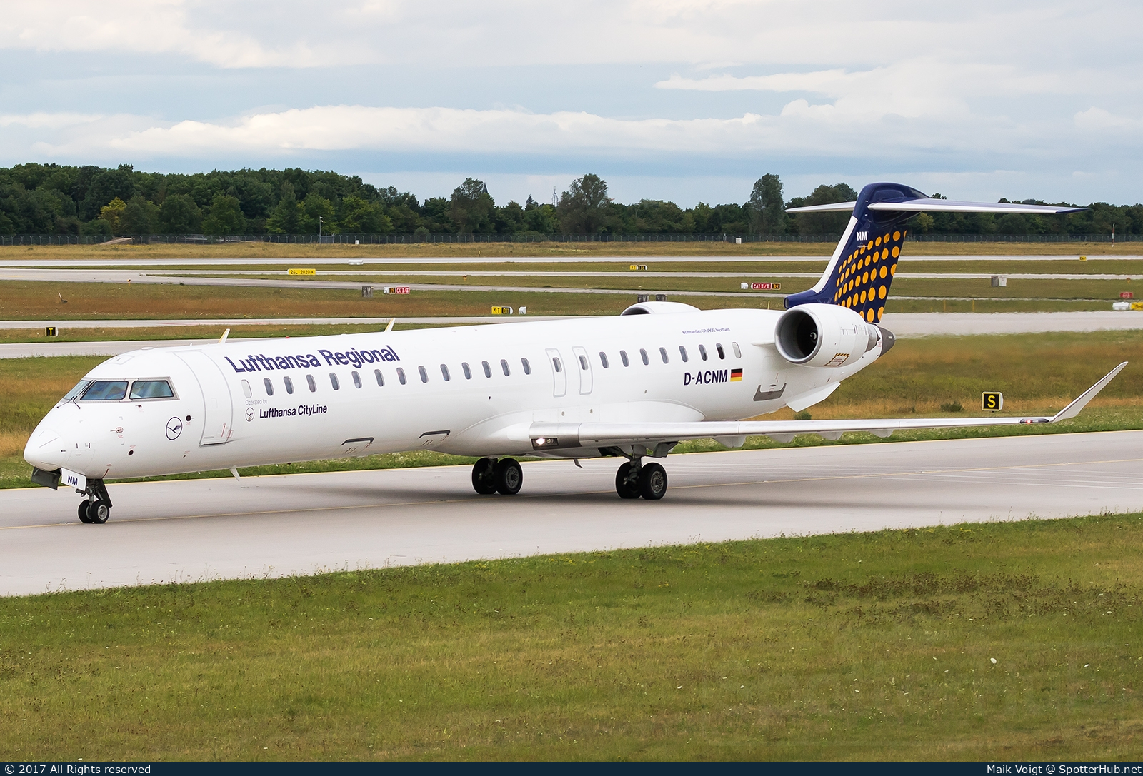 Photo of D-ACNM - Bombardier CRJ-900LR operated by Lufthansa CityLine