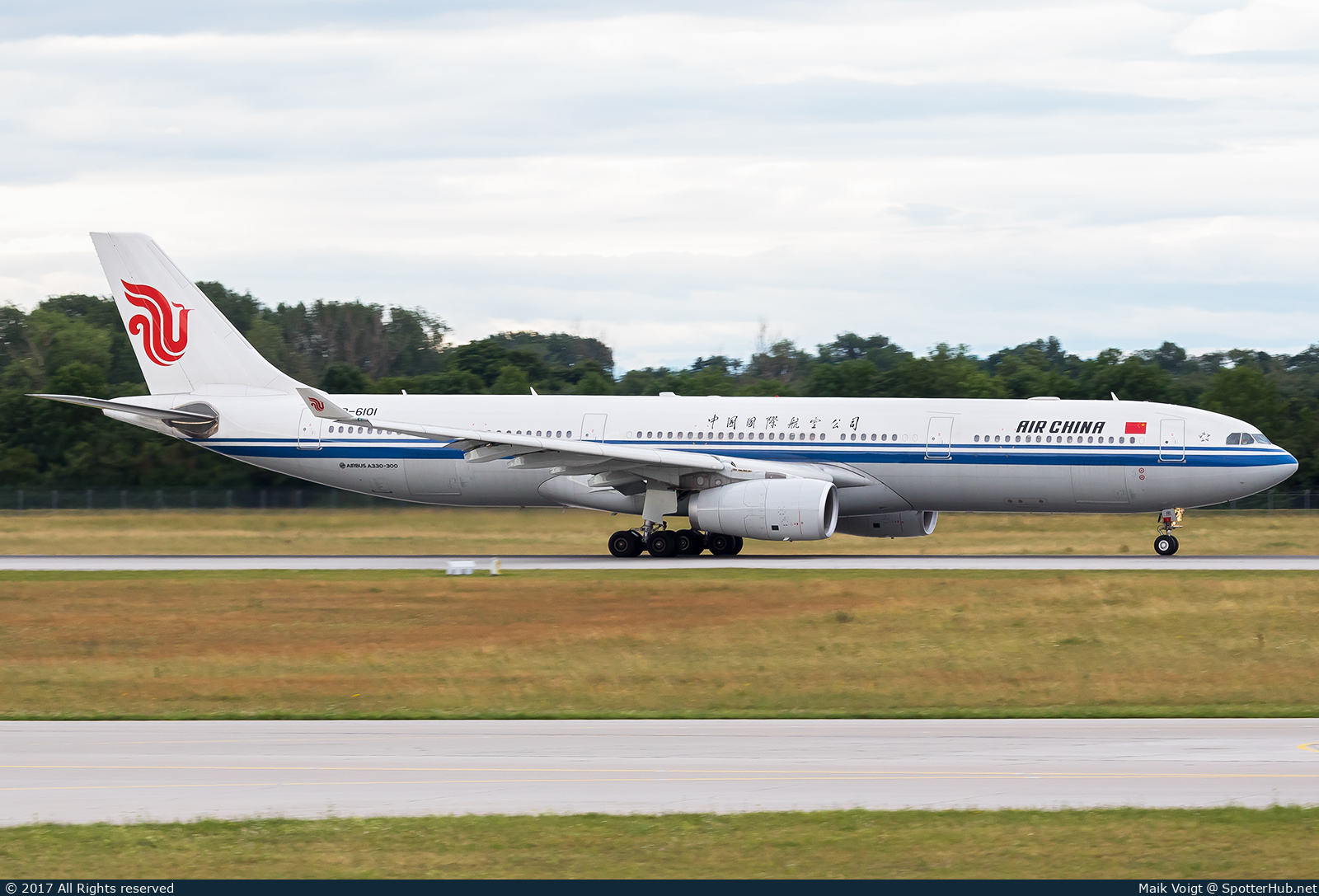 Photo of B-6101 - Airbus A330-343 operated by Air China