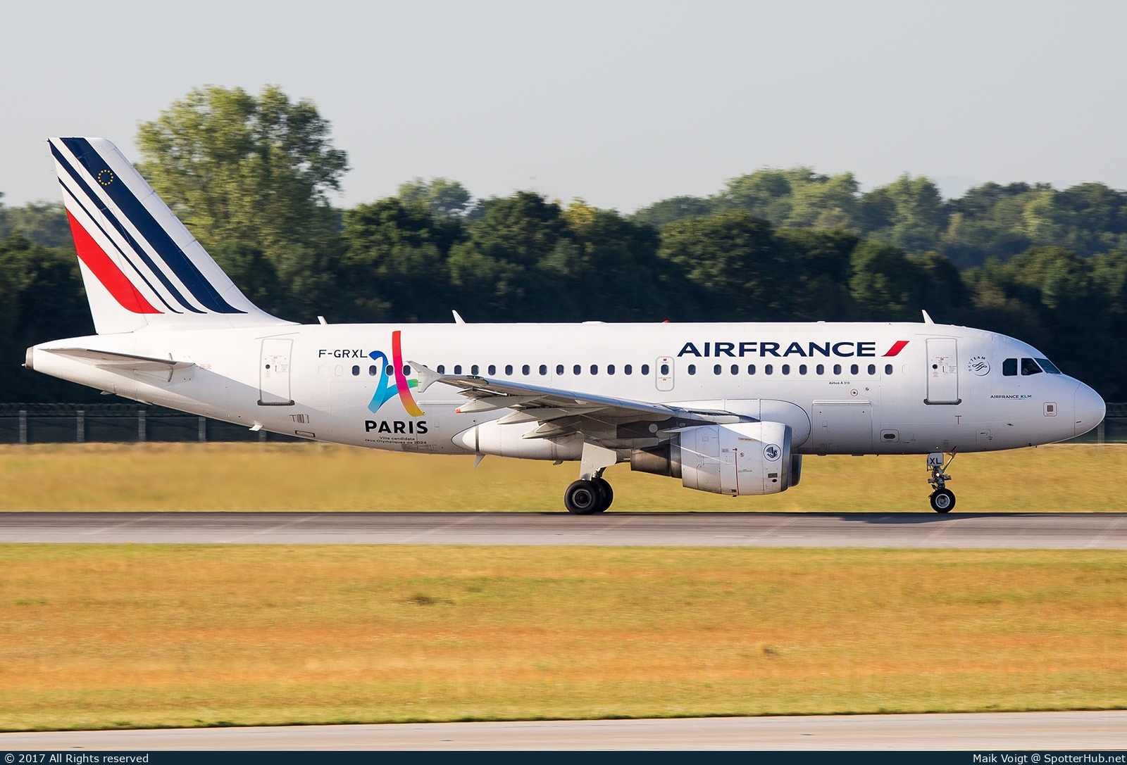 Photo of F-GRXL - Airbus A319-111 operated by Air France