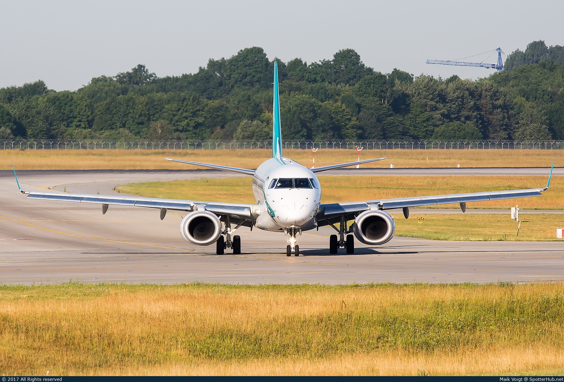 Photo of I-ADJR - Embraer ERJ-195LR operated by Air Dolomiti