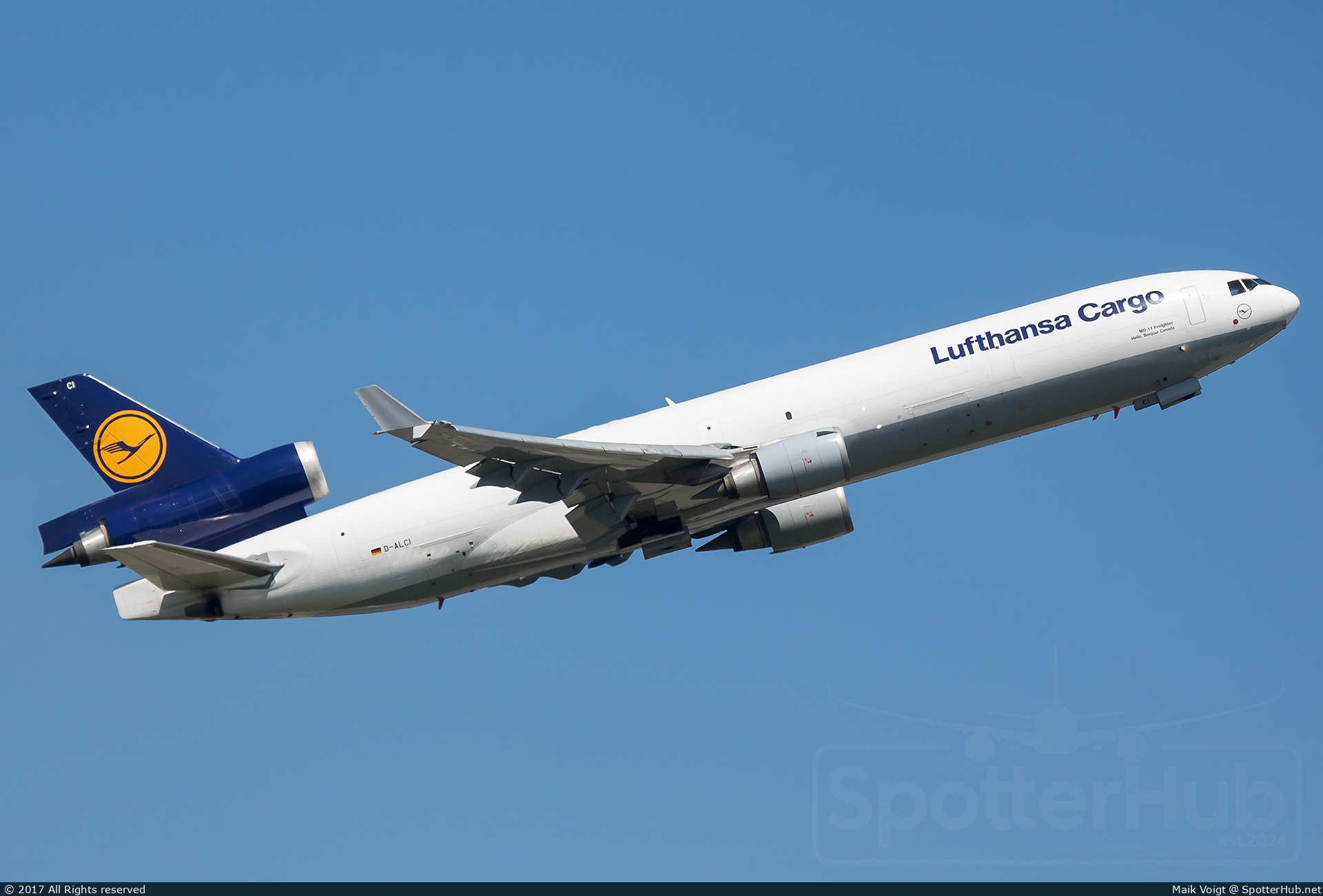 Photo of D-ALCI - McDonnell Douglas MD-11(F) operated by Lufthansa Cargo