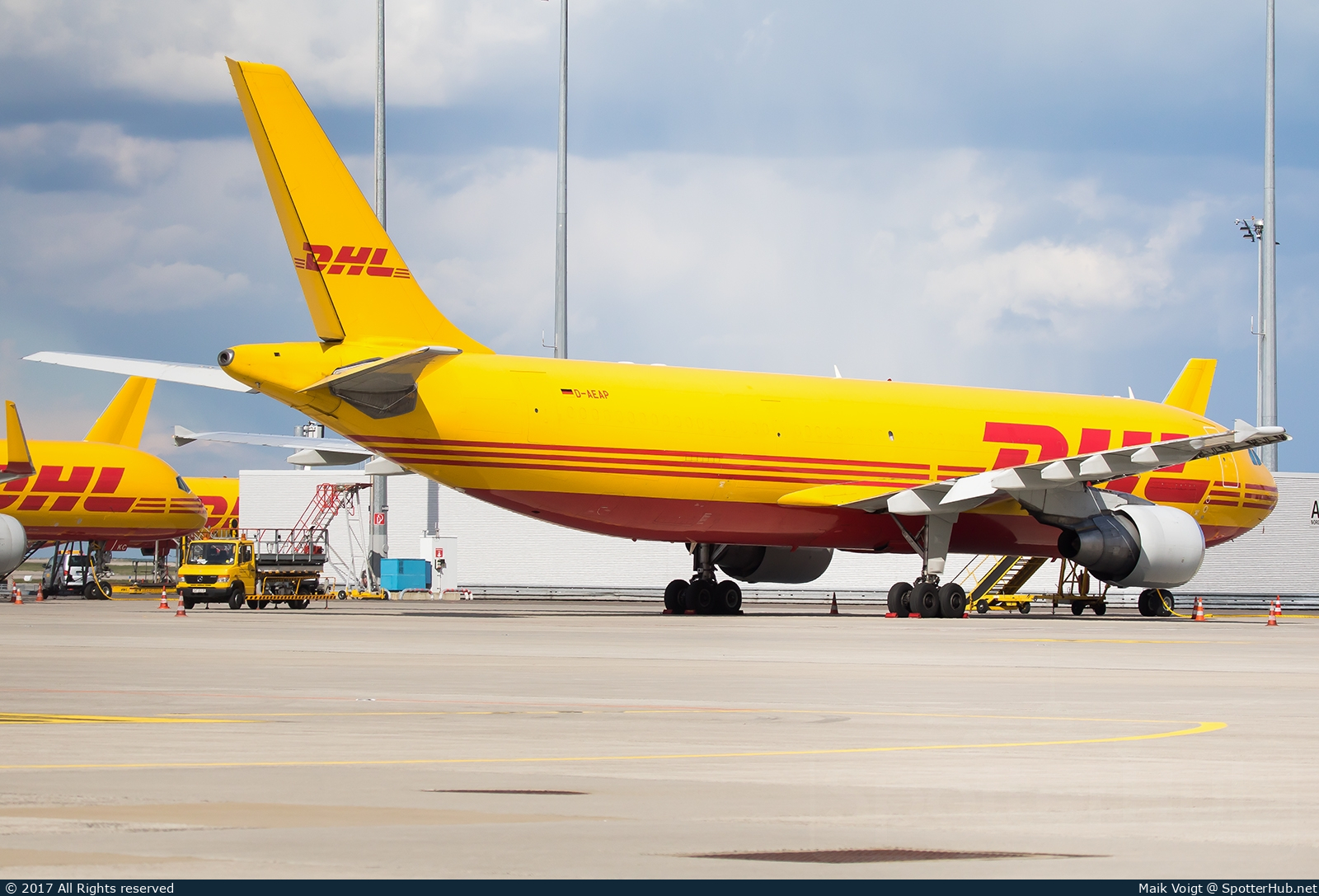 Photo of D-AEAP - Airbus A300B4-622R(F) operated by European Air Transport