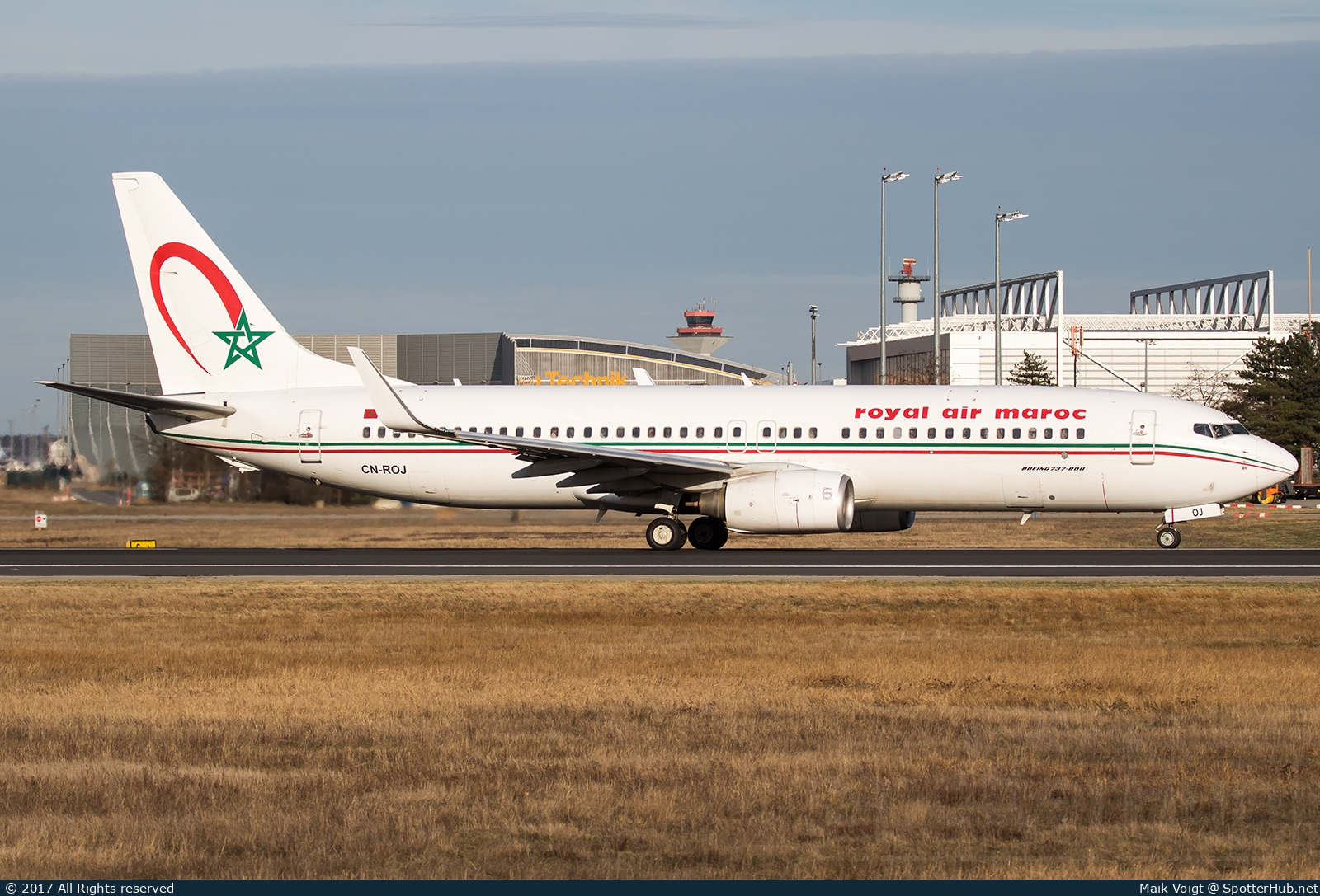 Photo of CN-ROJ - Boeing 737-85P operated by Royal Air Maroc