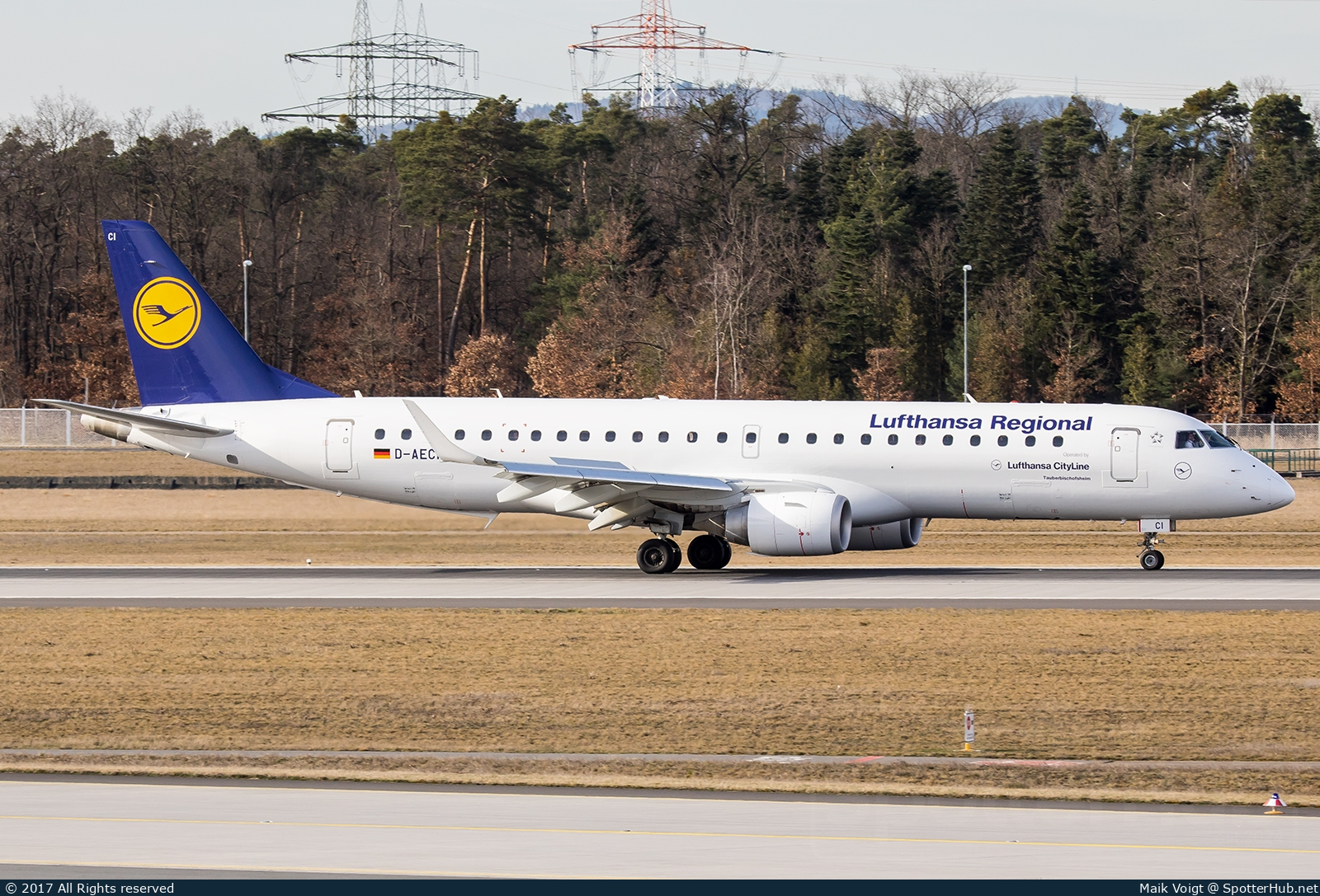 Photo of D-AECI - Embraer ERJ-190LR operated by Lufthansa CityLine