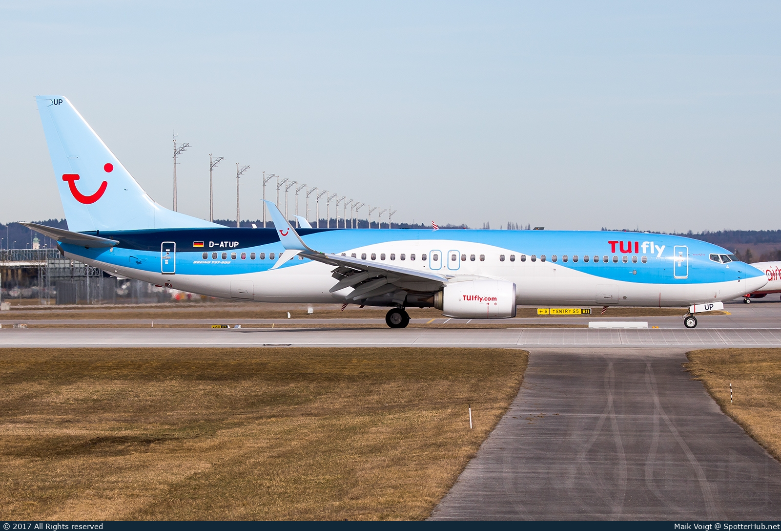 Photo of D-ATUP - Boeing 737-8K5 operated by TUIfly