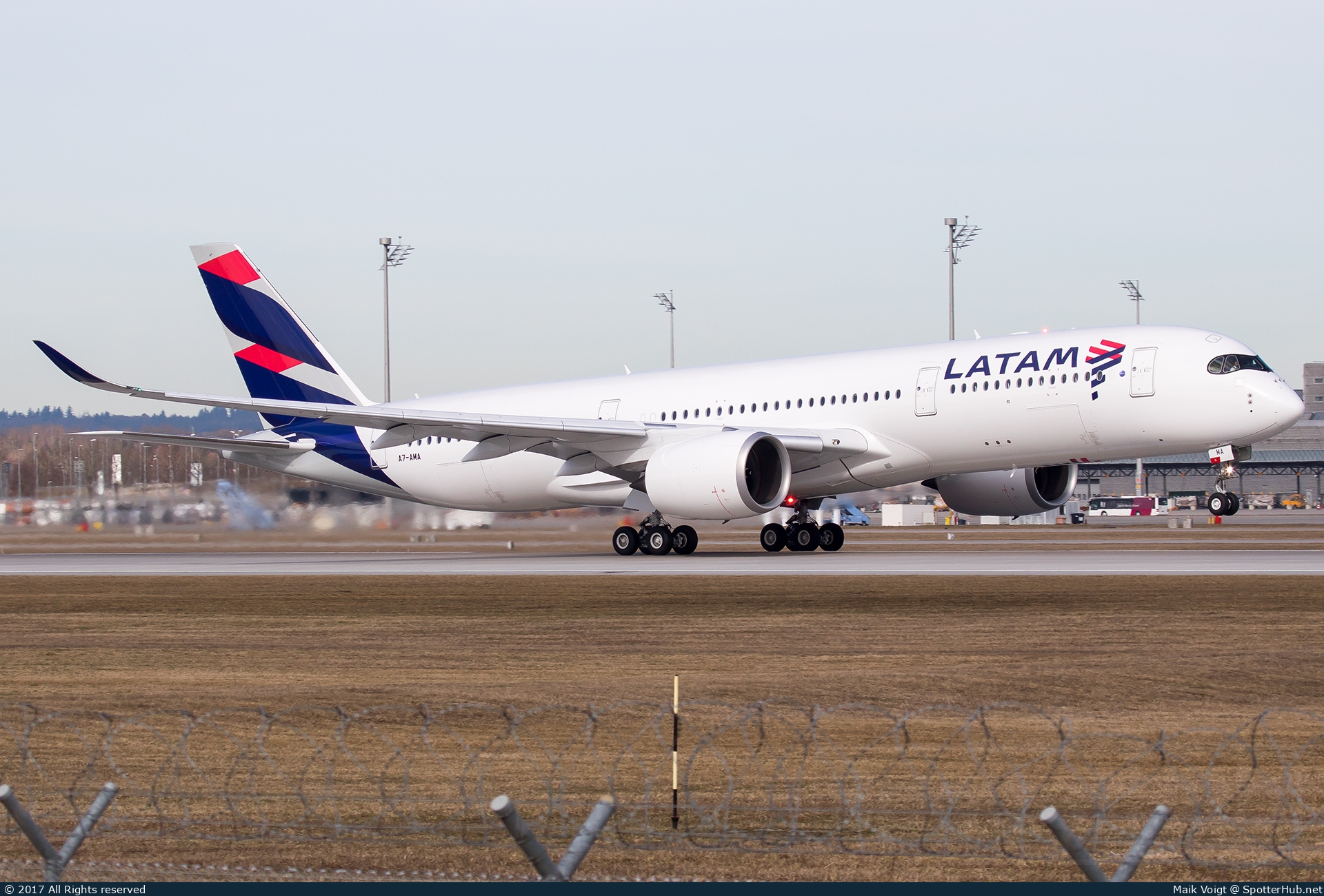 Photo of A7-AMA - Airbus A350-941 operated by Qatar Airways (opb LATAM Airlines Brasil)