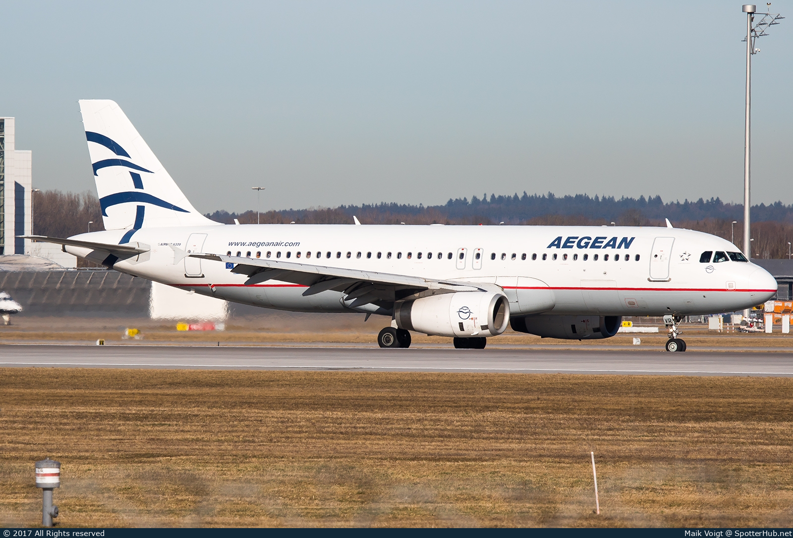 Photo of SX-DVR - Airbus A320-232 operated by Aegean Airlines