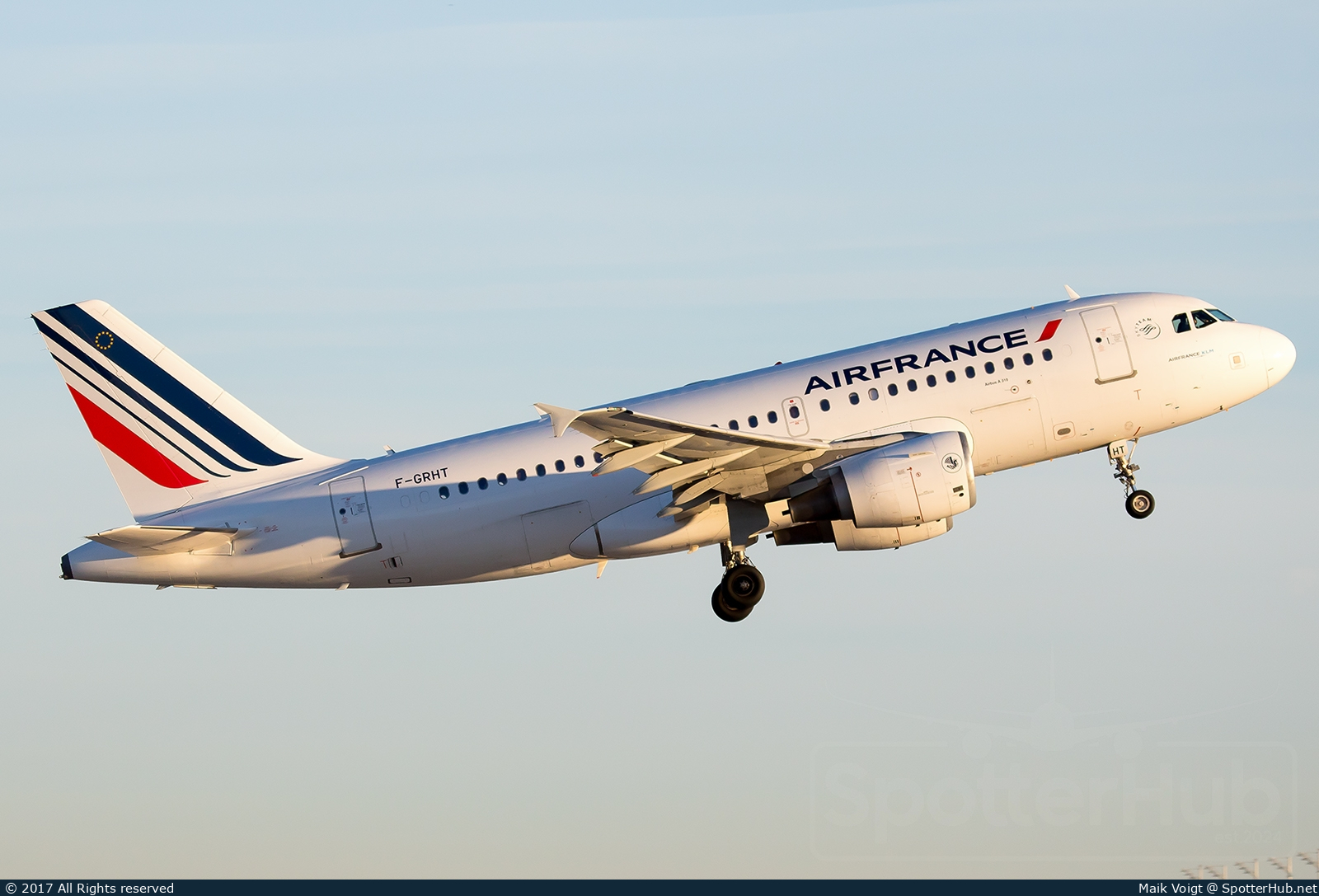 Photo of F-GRHT - Airbus A319-111 operated by Air France
