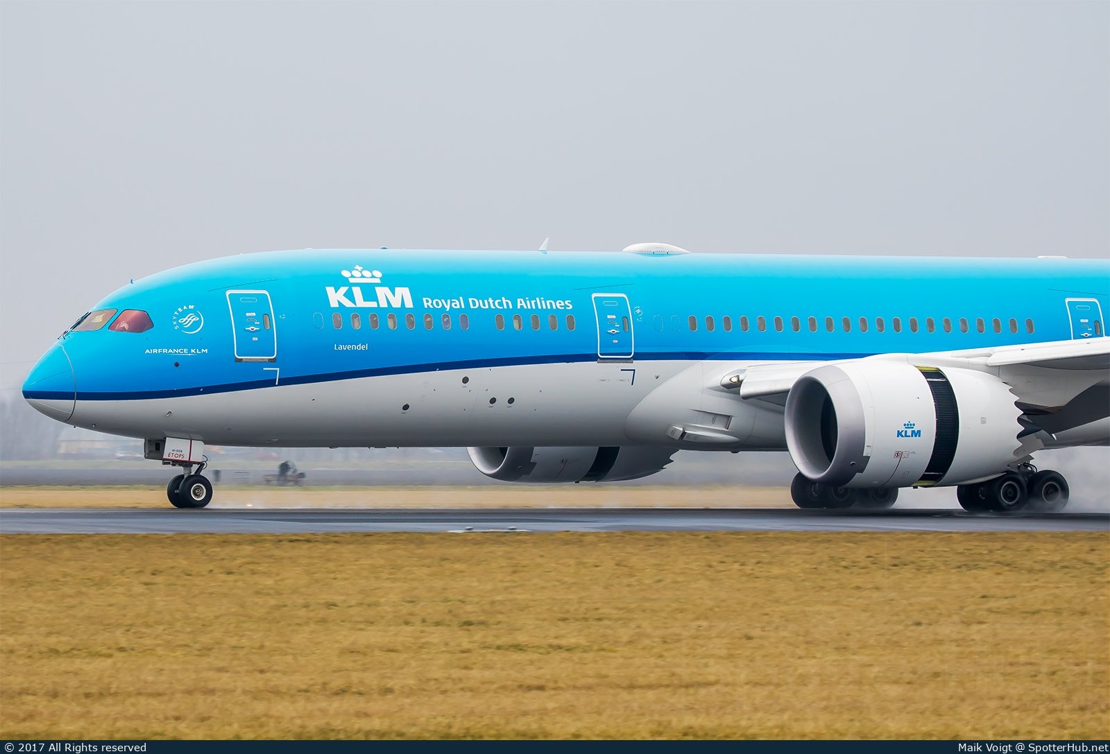 Photo of PH-BHI - Boeing 787-9 Dreamliner operated by KLM Royal Dutch Airlines