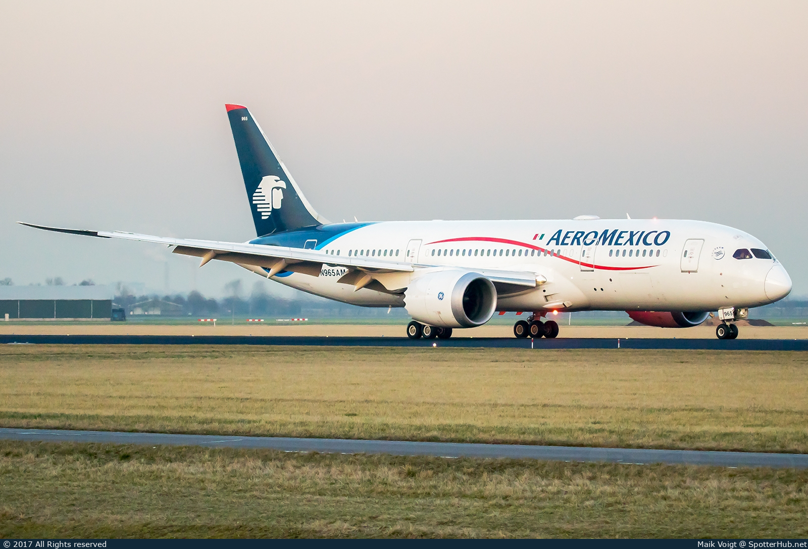Photo of N965AM - Boeing 787-8 Dreamliner operated by Aeroméxico