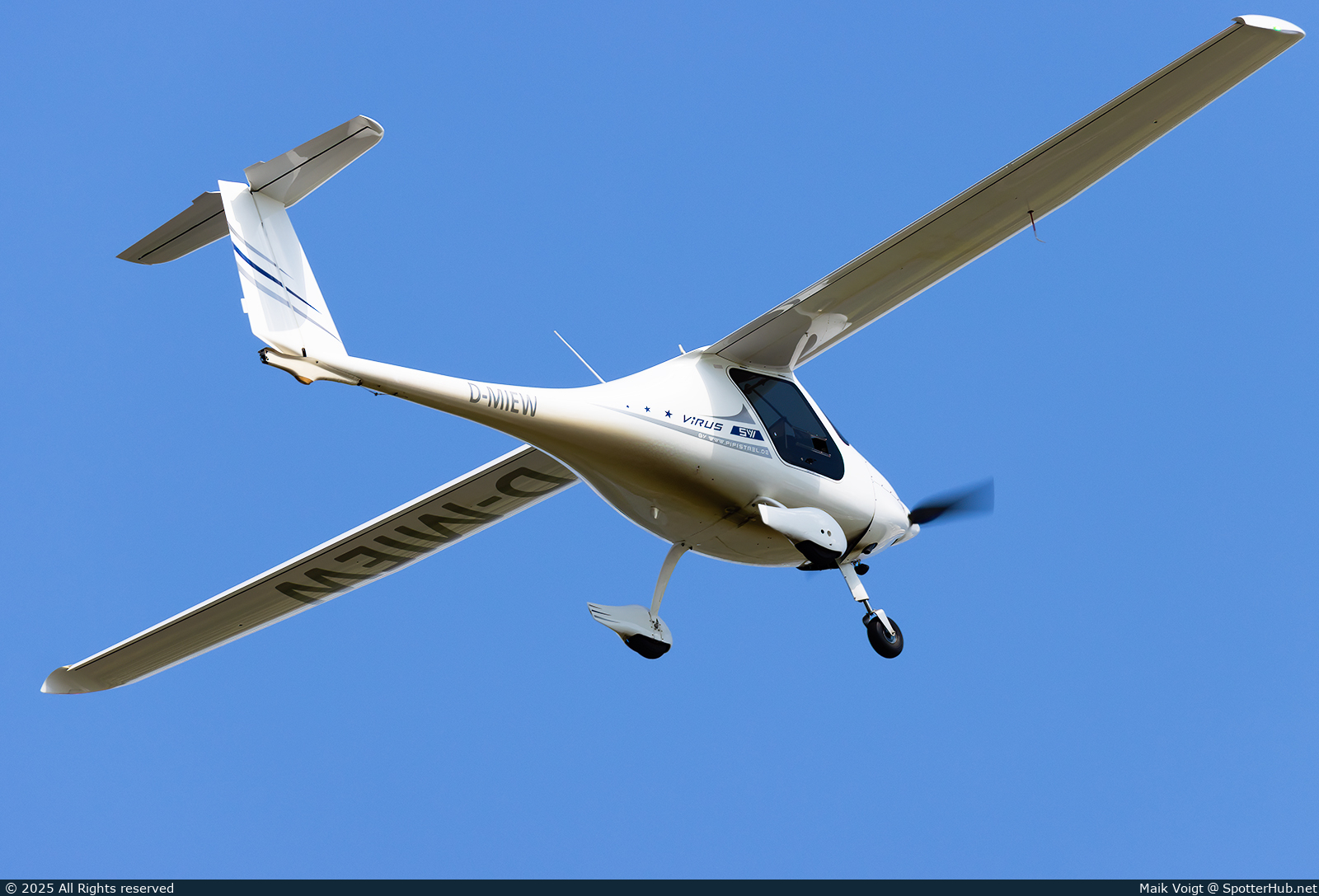 Photo of D-MIEW - Pipistrel Virus SW 100 operated by Flug GmbH