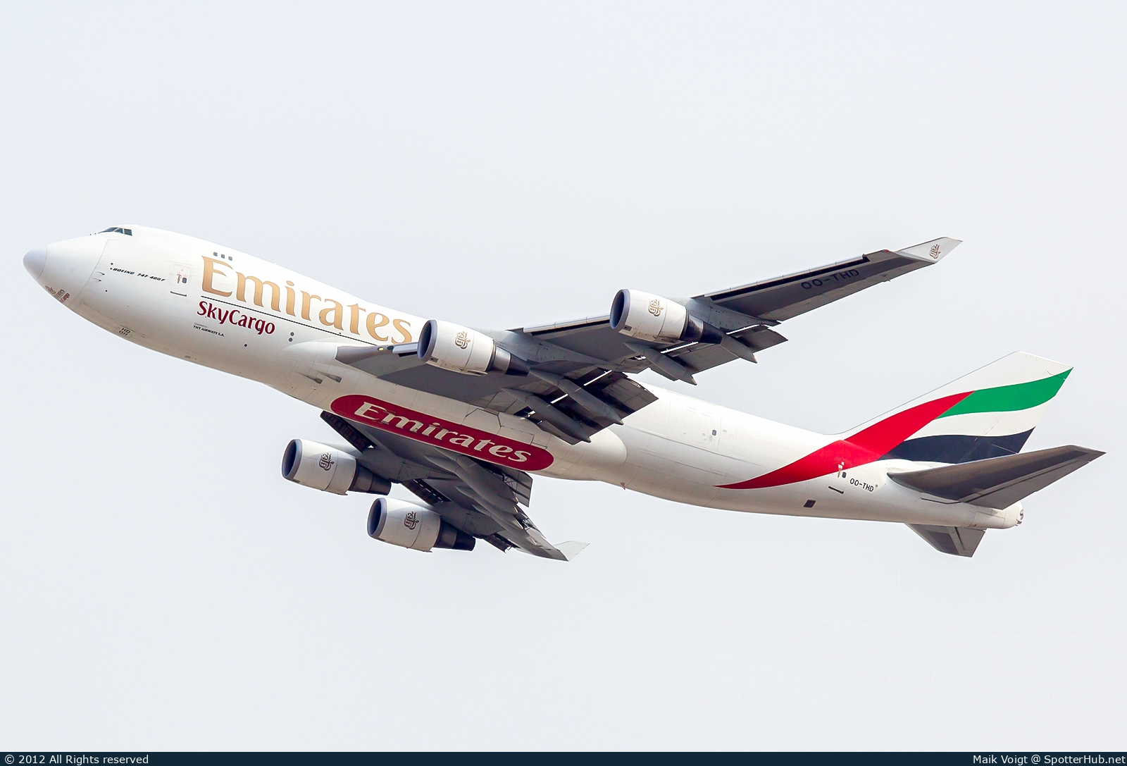 Photo of OO-THD - Boeing 747-4HAF(ER) operated by Emirates SkyCargo (opb TNT Airways)