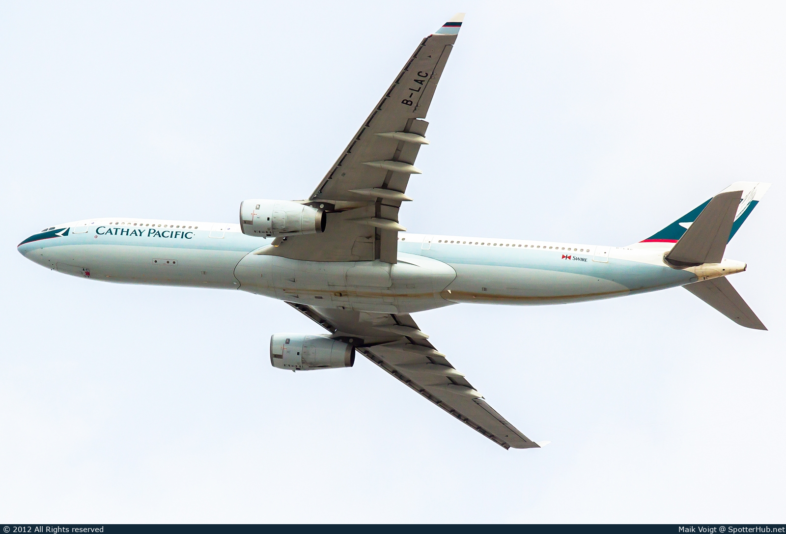 Photo of B-LAC - Airbus A330-342 operated by Cathay Pacific Airways