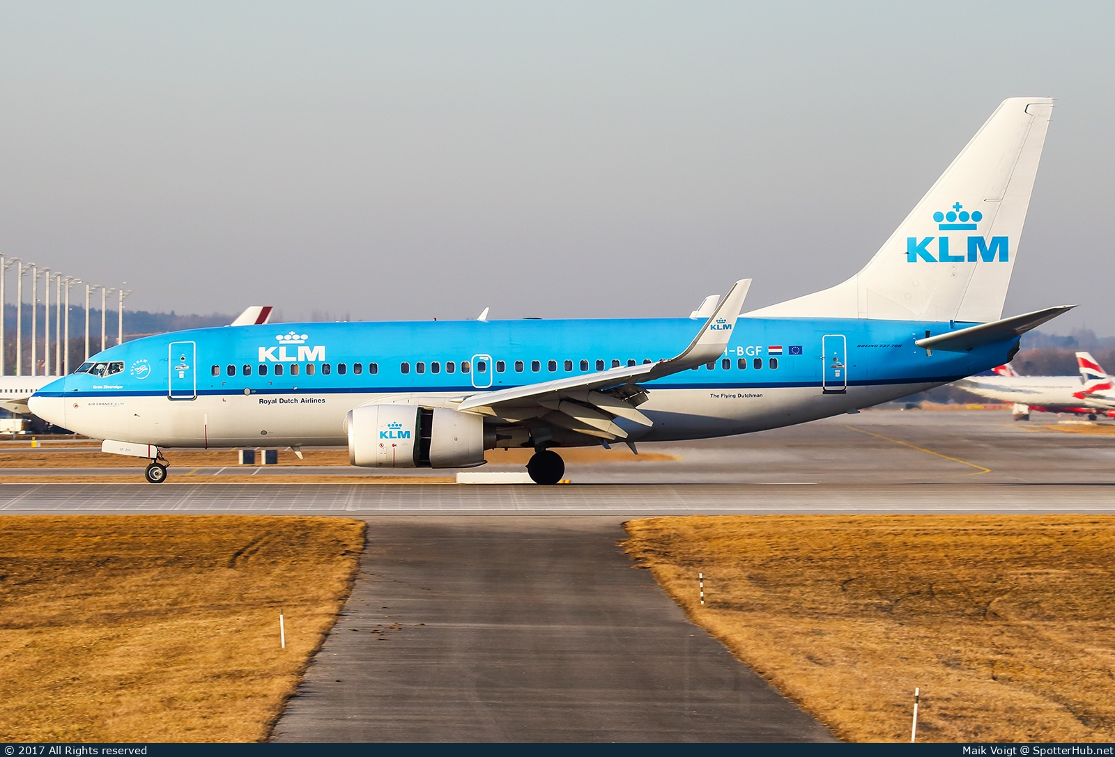 Photo of PH-BGF - Boeing 737-7K2 operated by KLM Royal Dutch Airlines