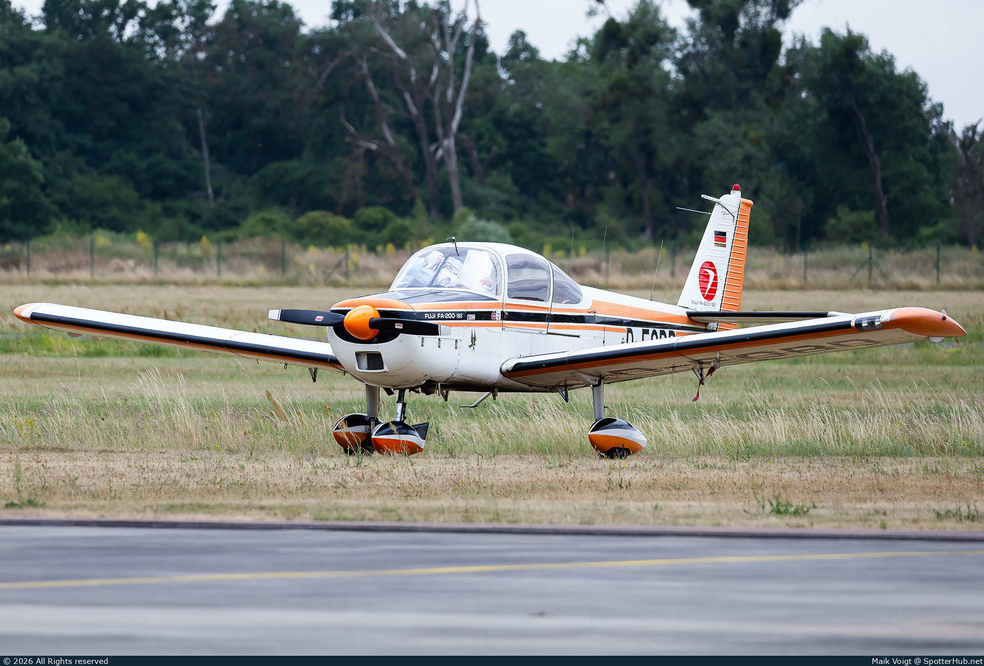 Photo of D-EOBD - Fuji FA-200-180 Aero Subaru operated by Private