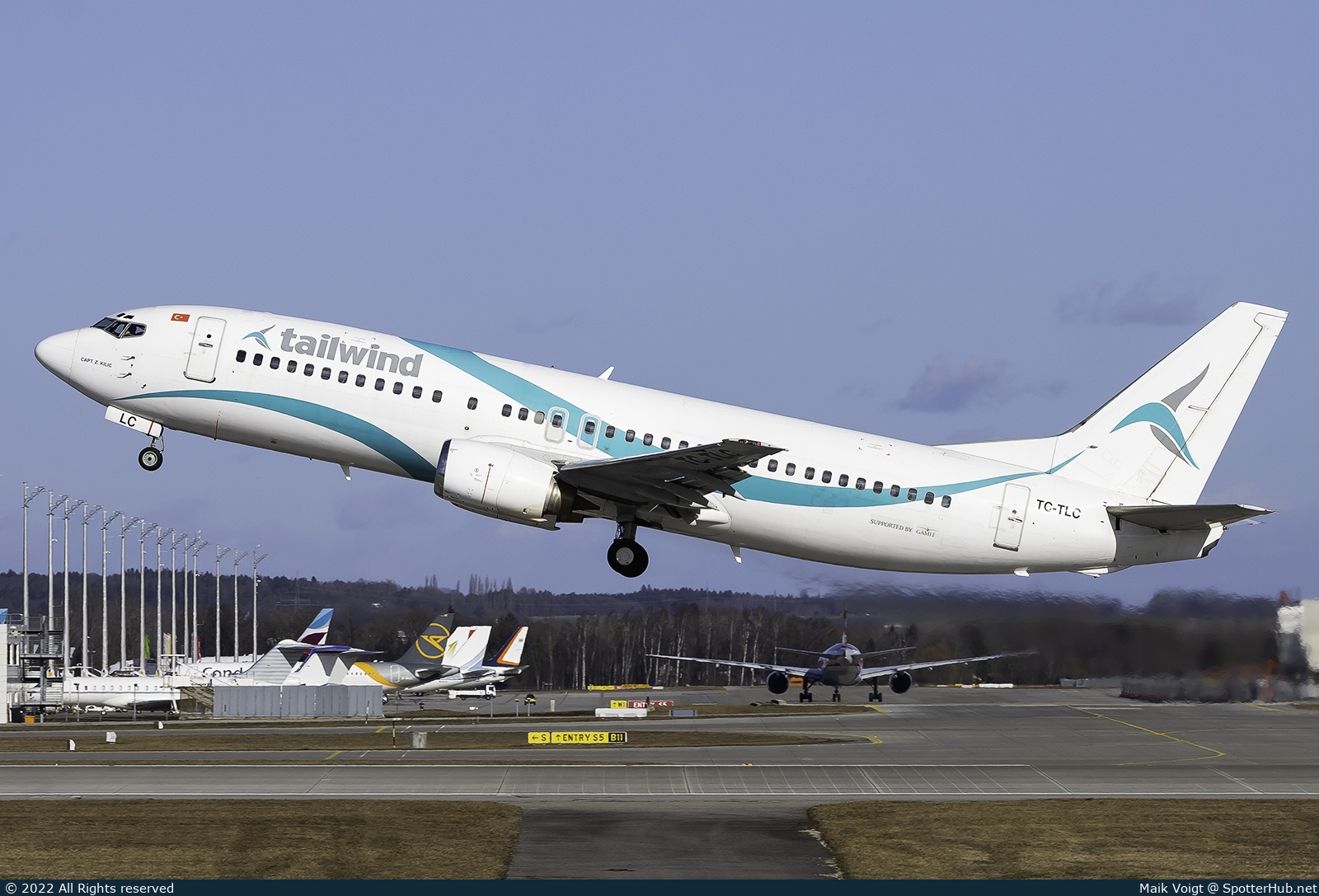 Photo of TC-TLC - Boeing 737-4Q8 operated by Tailwind Airlines