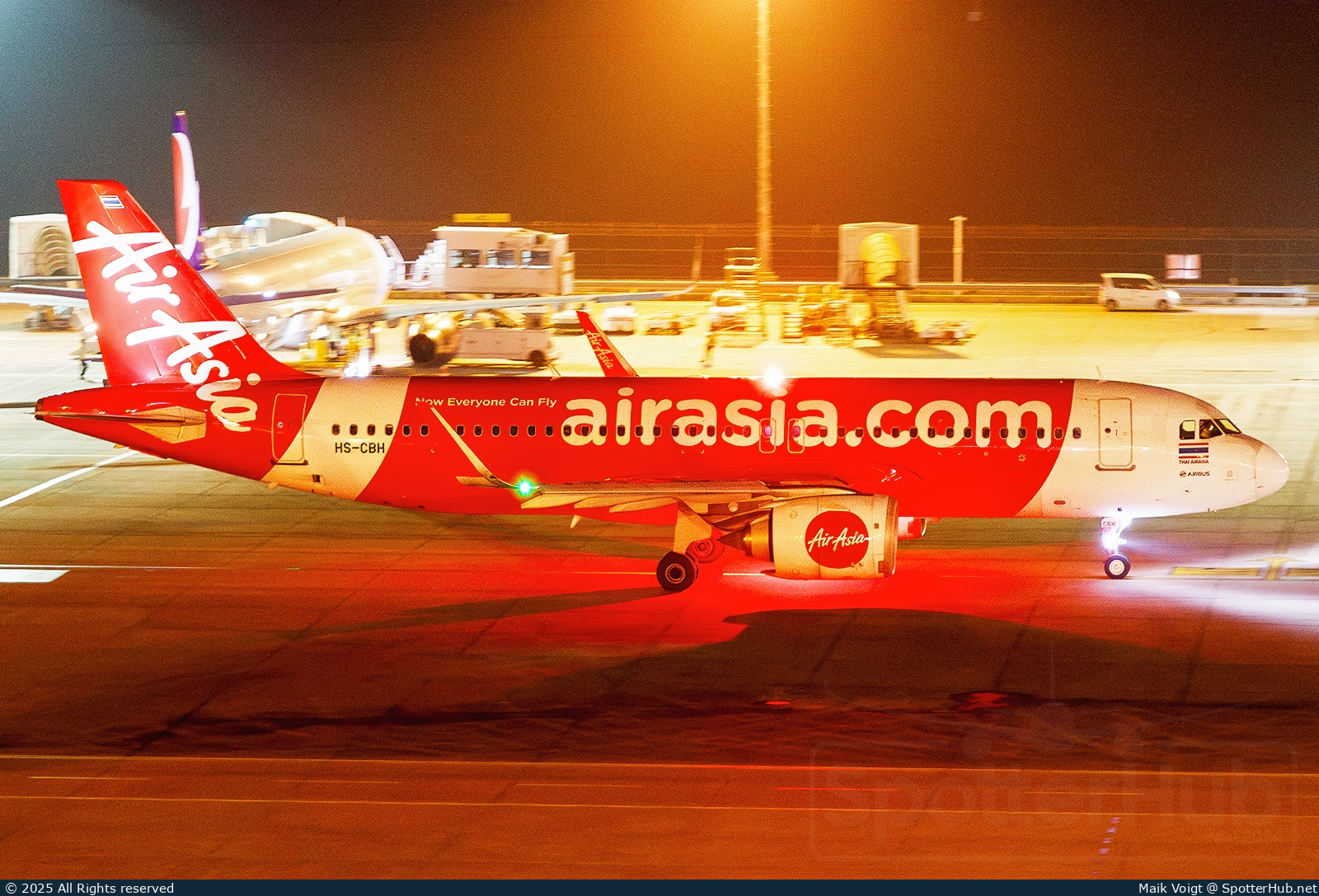 Photo of HS-CBH - Airbus A320-251N operated by Thai AirAsia