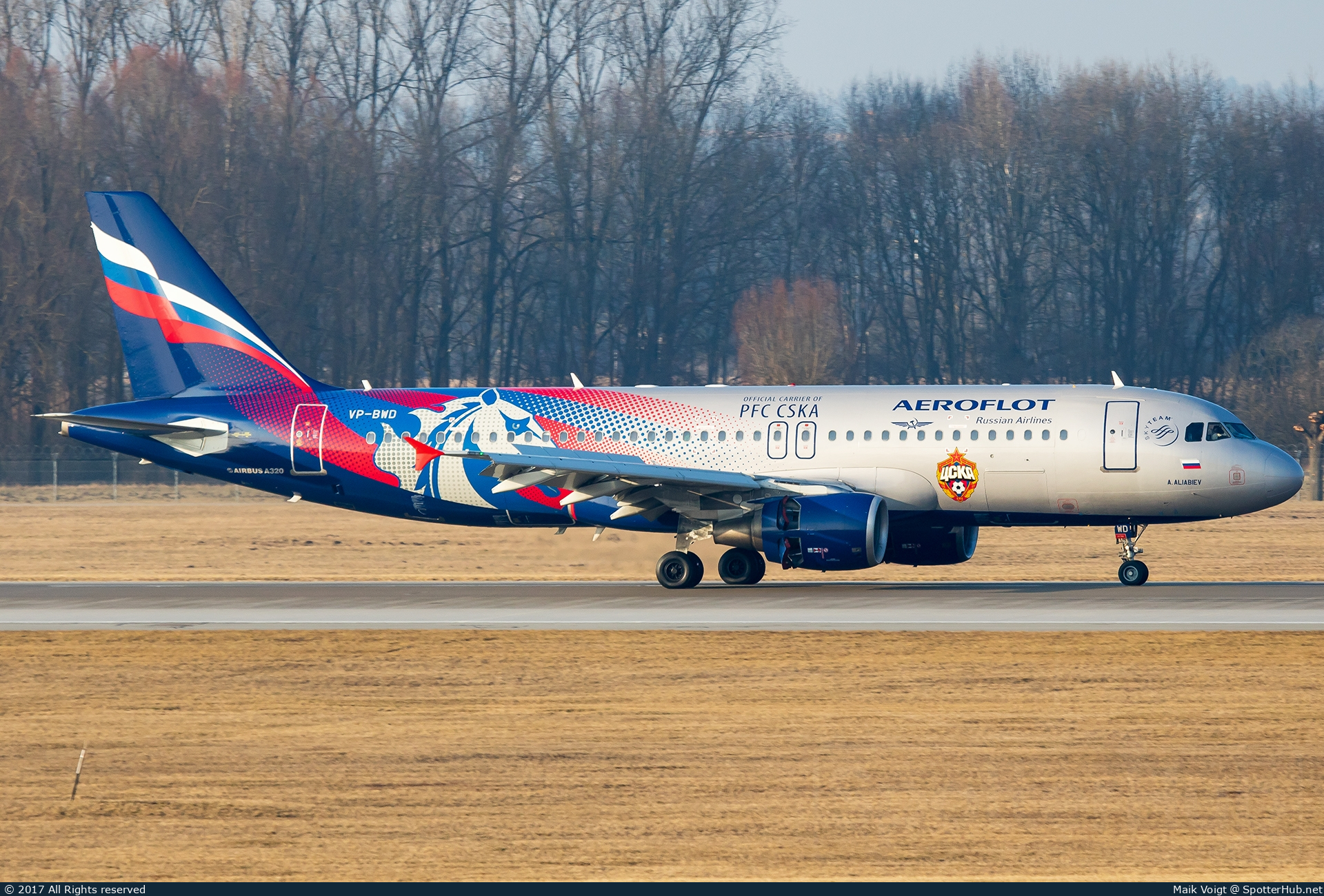 Photo of VP-BWD - Airbus A320-214 operated by Aeroflot