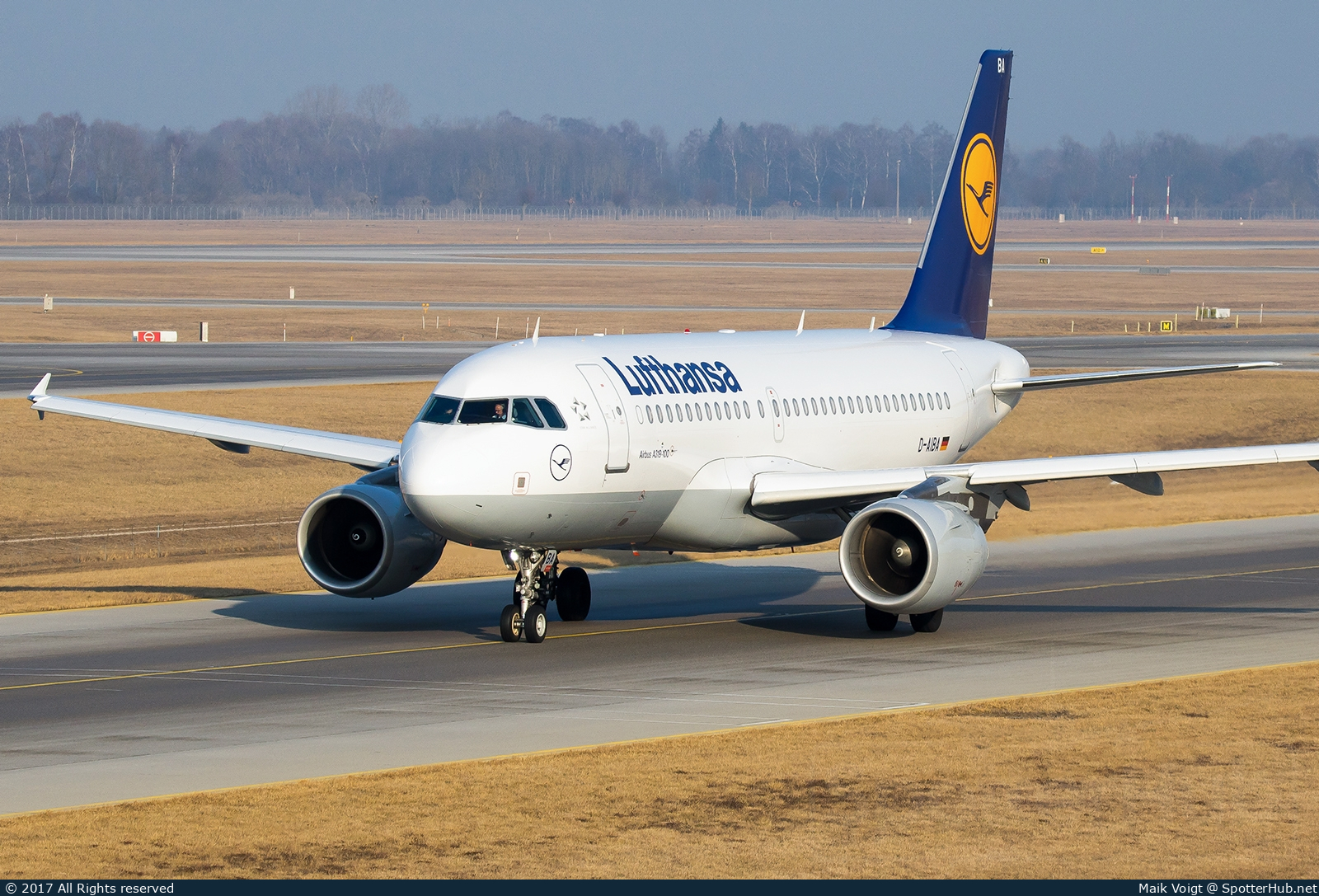 Photo of D-AIBA - Airbus A319-112 operated by Lufthansa