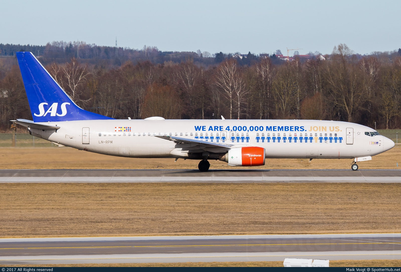 Photo of LN-RPM - Boeing 737-883 operated by SAS Scandinavian Airlines
