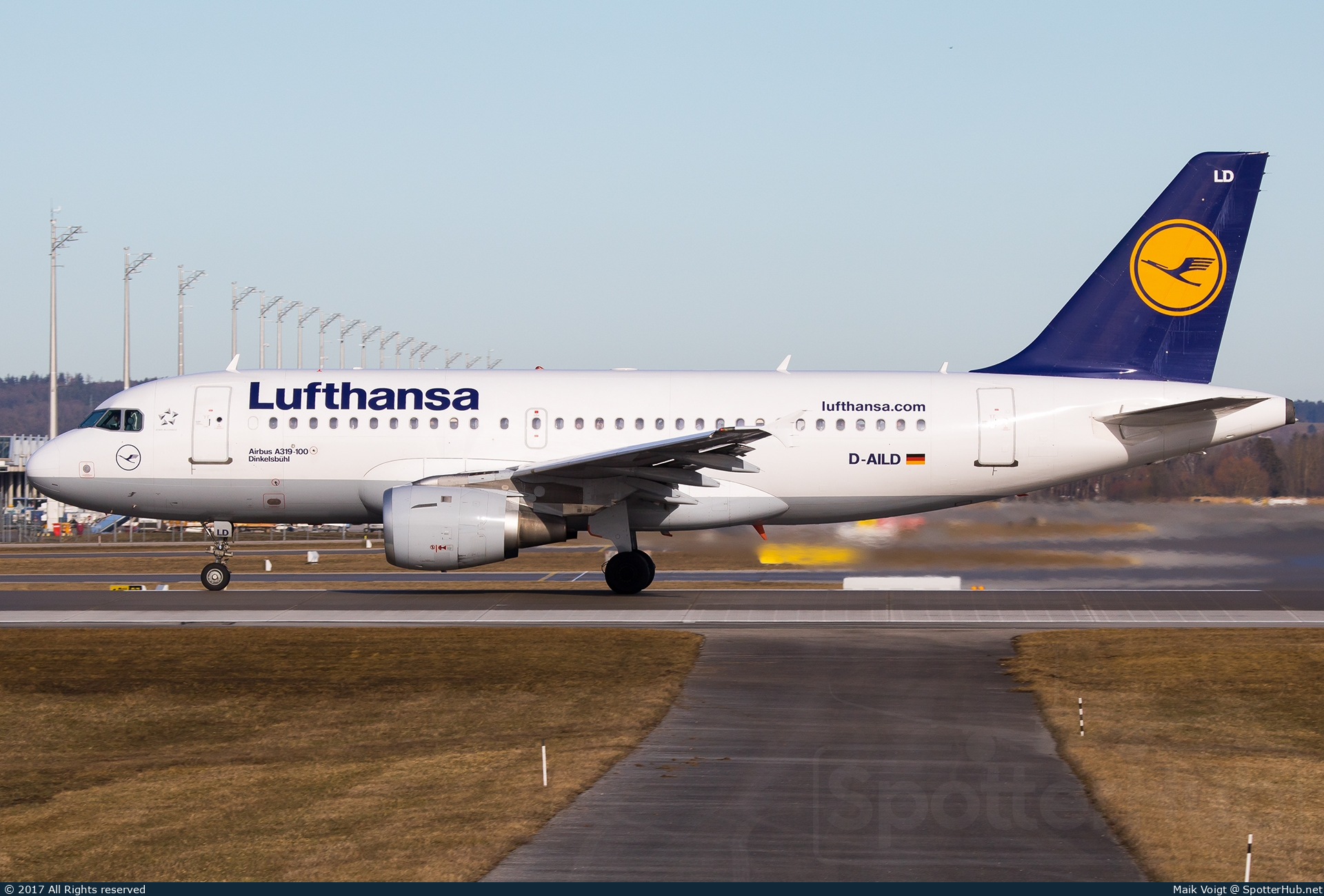 Photo of D-AILF - Airbus A319-114 operated by Lufthansa