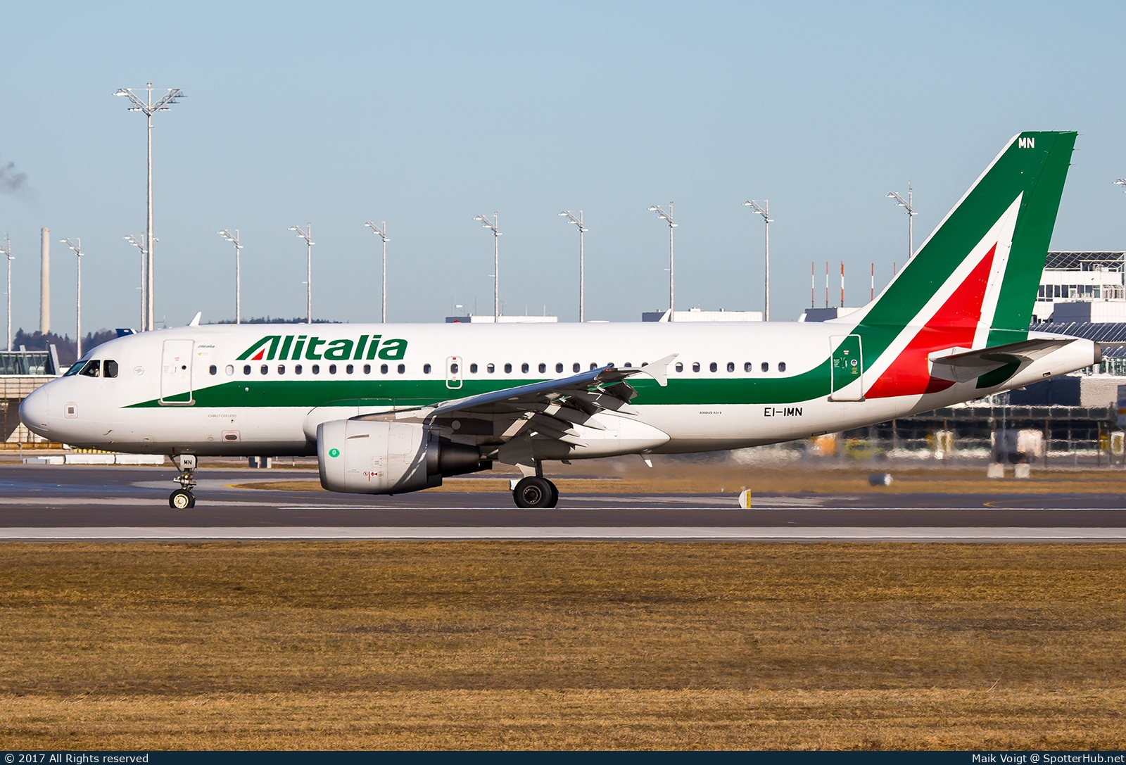 Photo of EI-IMN - Airbus A319-111 operated by Alitalia