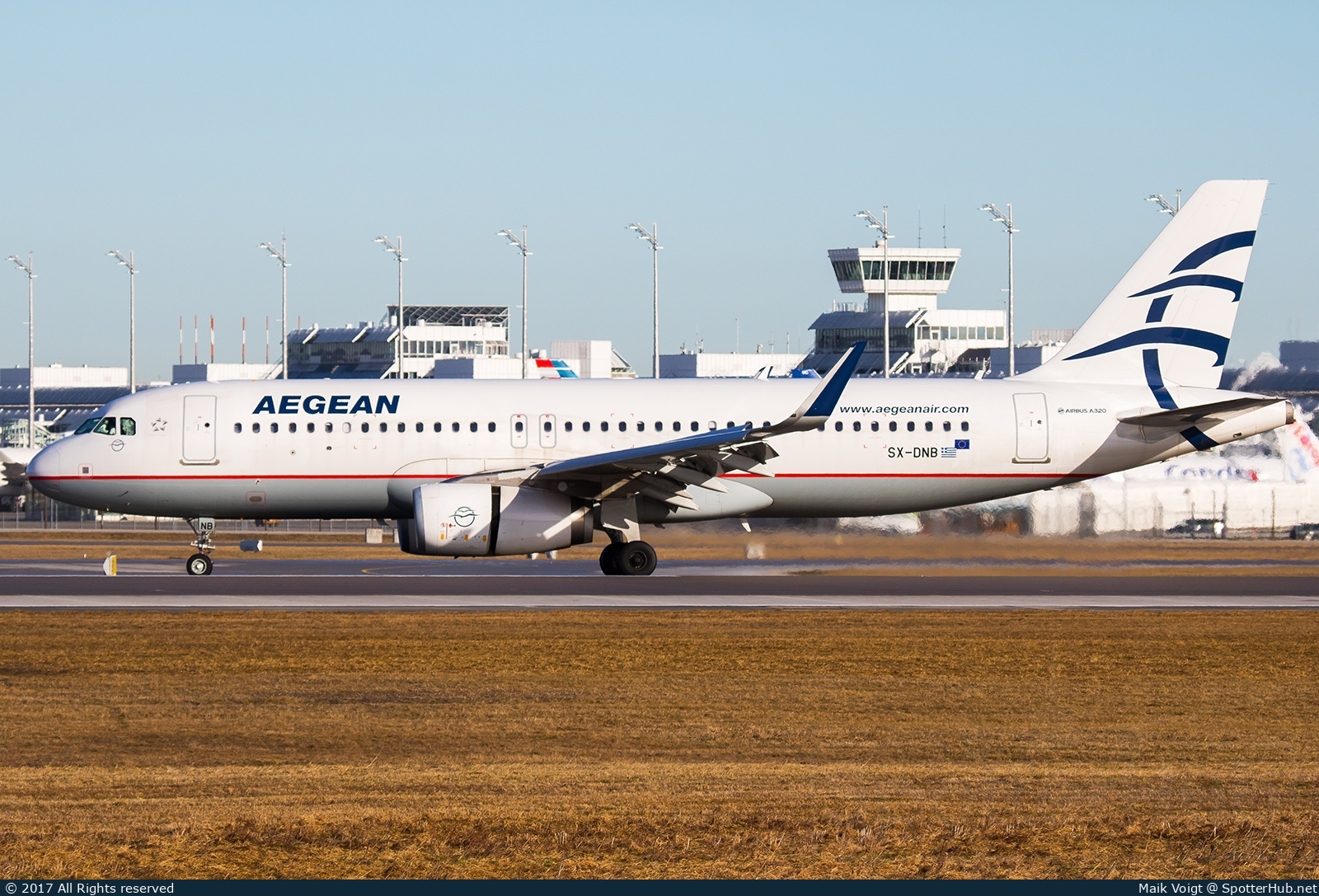 Photo of SX-DNB - Airbus A320-232 operated by Aegean Airlines