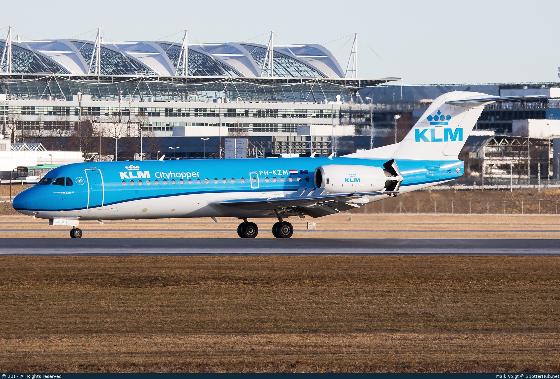 Photo of PH-KZM - Fokker 70 operated by KLM Cityhopper