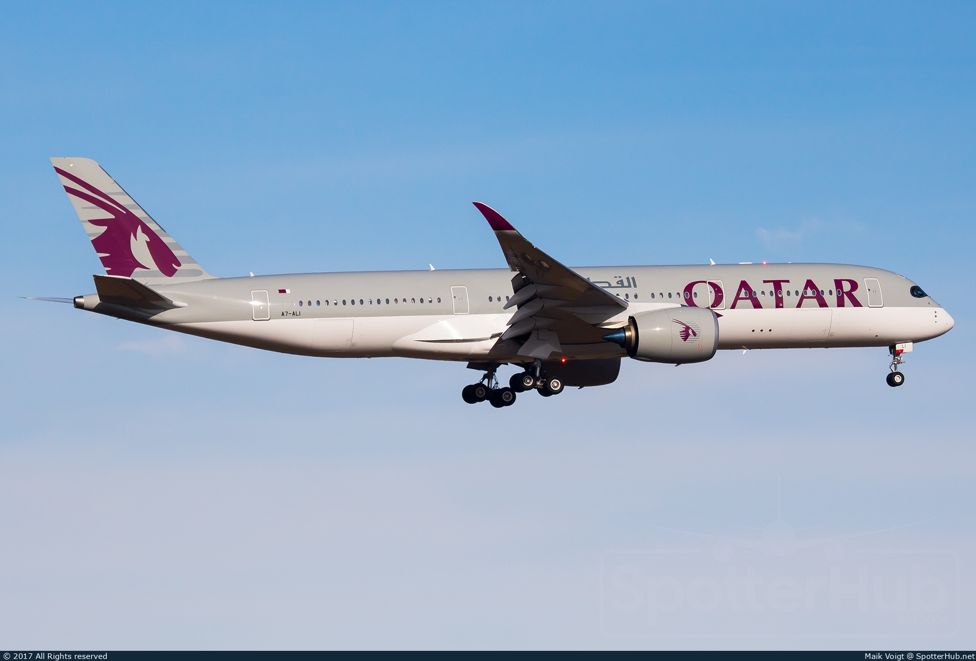 Photo of A7-ALI - Airbus A350-941 operated by Qatar Airways