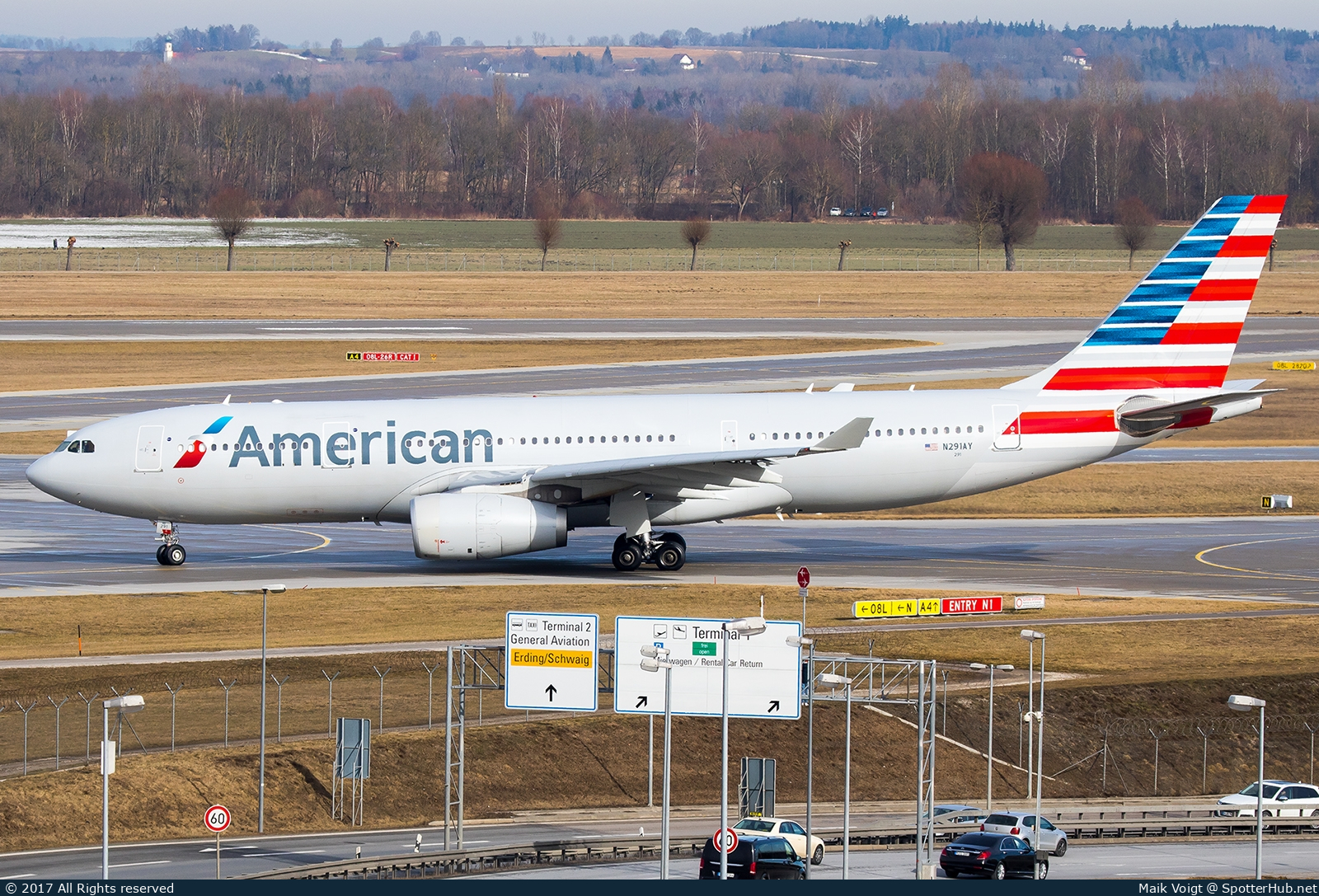 Photo of N291AY - Airbus A330-243 operated by American Airlines