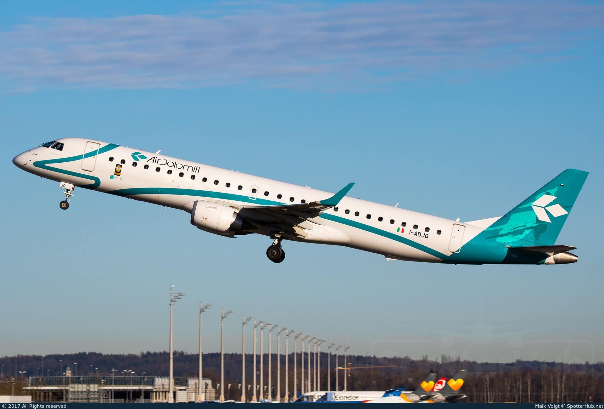Photo of I-ADJQ - Embraer ERJ-195LR operated by Air Dolomiti