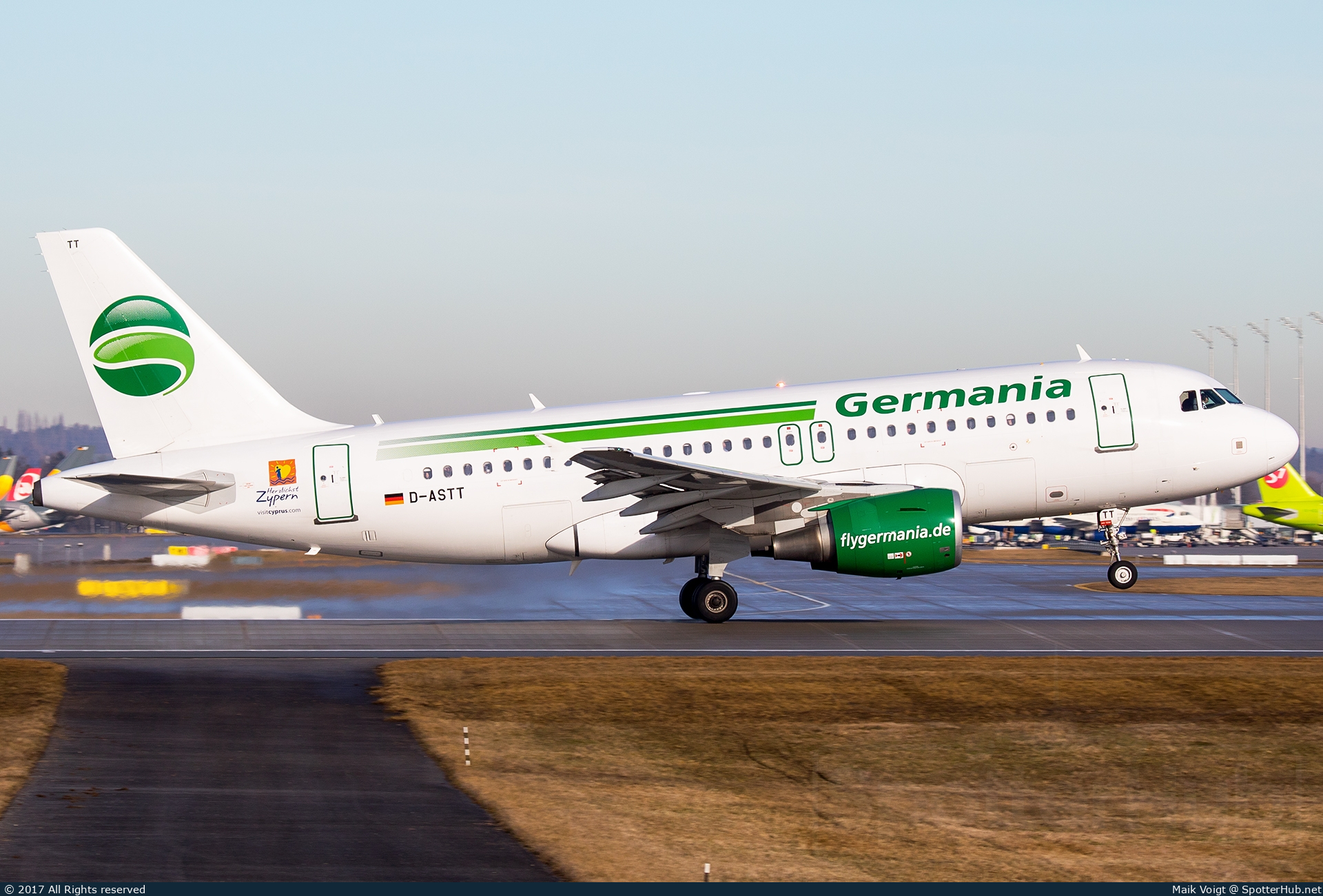 Photo of D-ASTT - Airbus A319-112 operated by Germania