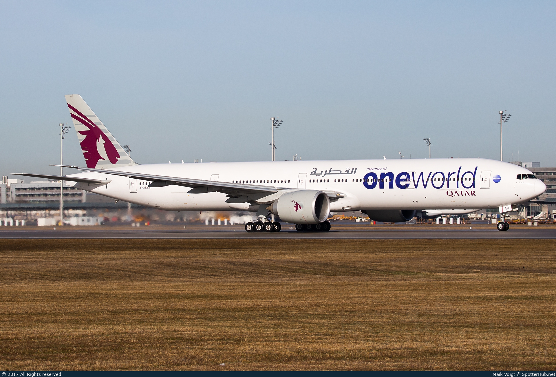 Photo of A7-BAA - Boeing 777-3DZ(ER) operated by Qatar Airways