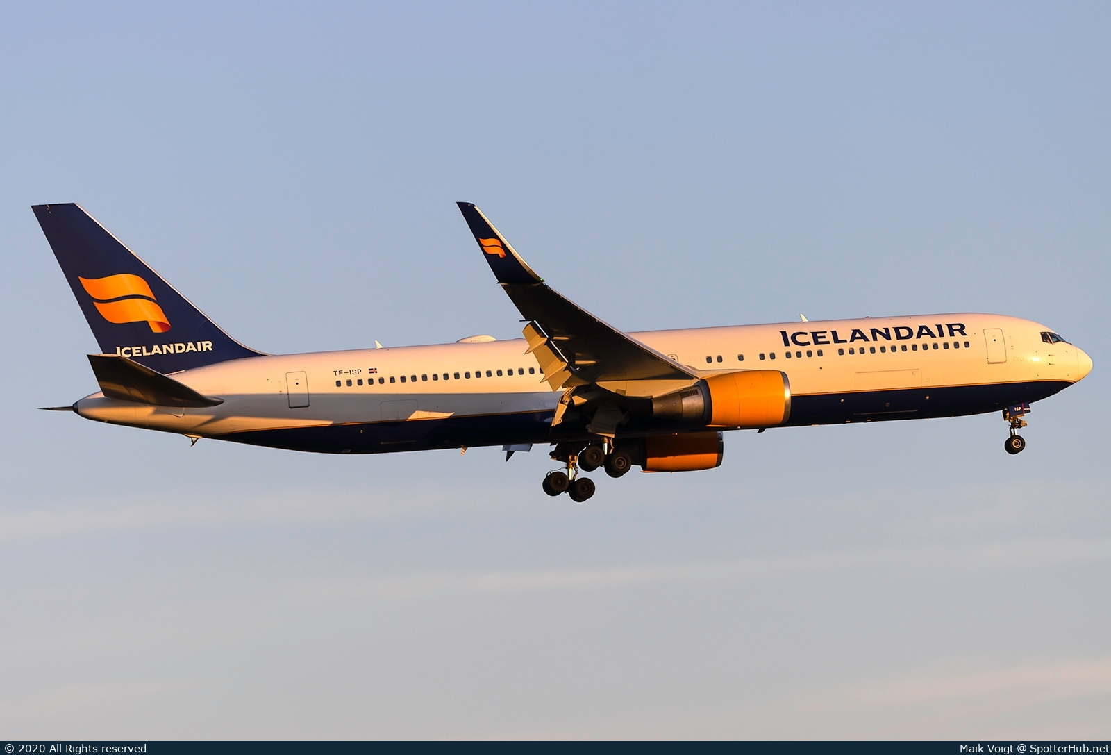 Photo of TF-ISP - Boeing 767-319(ER) operated by Icelandair