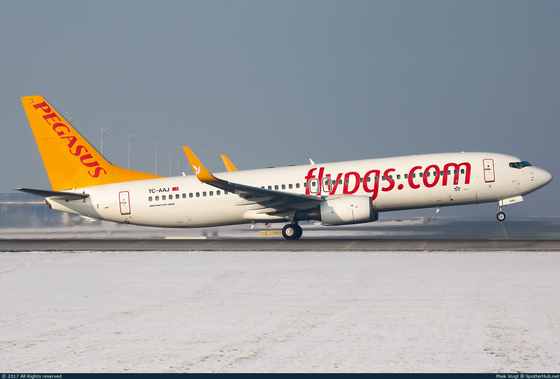 Photo of TC-AAJ - Boeing 737-82R operated by Pegasus Airlines