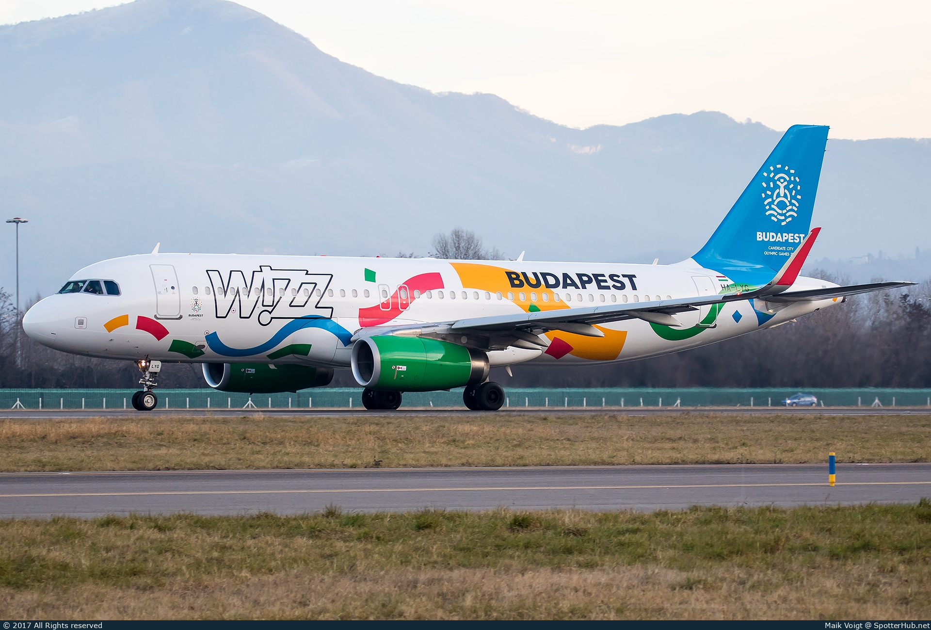Photo of HA-LYG - Airbus A320-232 operated by Wizz Air