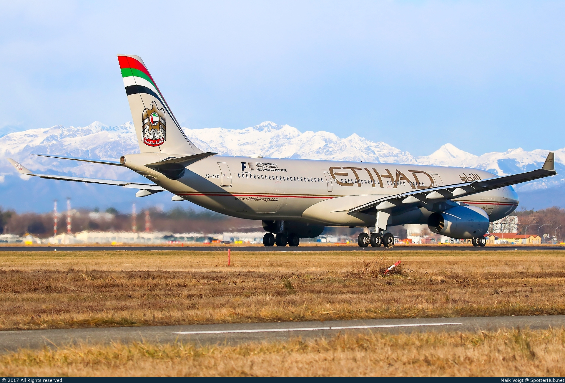 Photo of A6-AFD - Airbus A330-343 operated by Etihad Airways