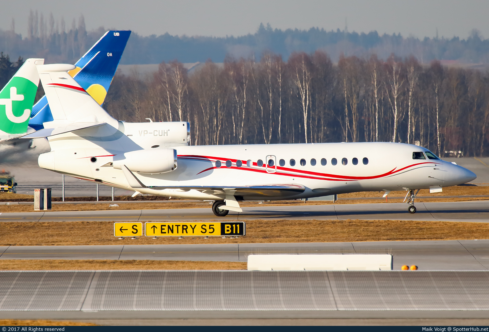 Photo of VP-CUH - Dassault Falcon 7X operated by Volkswagen AirService