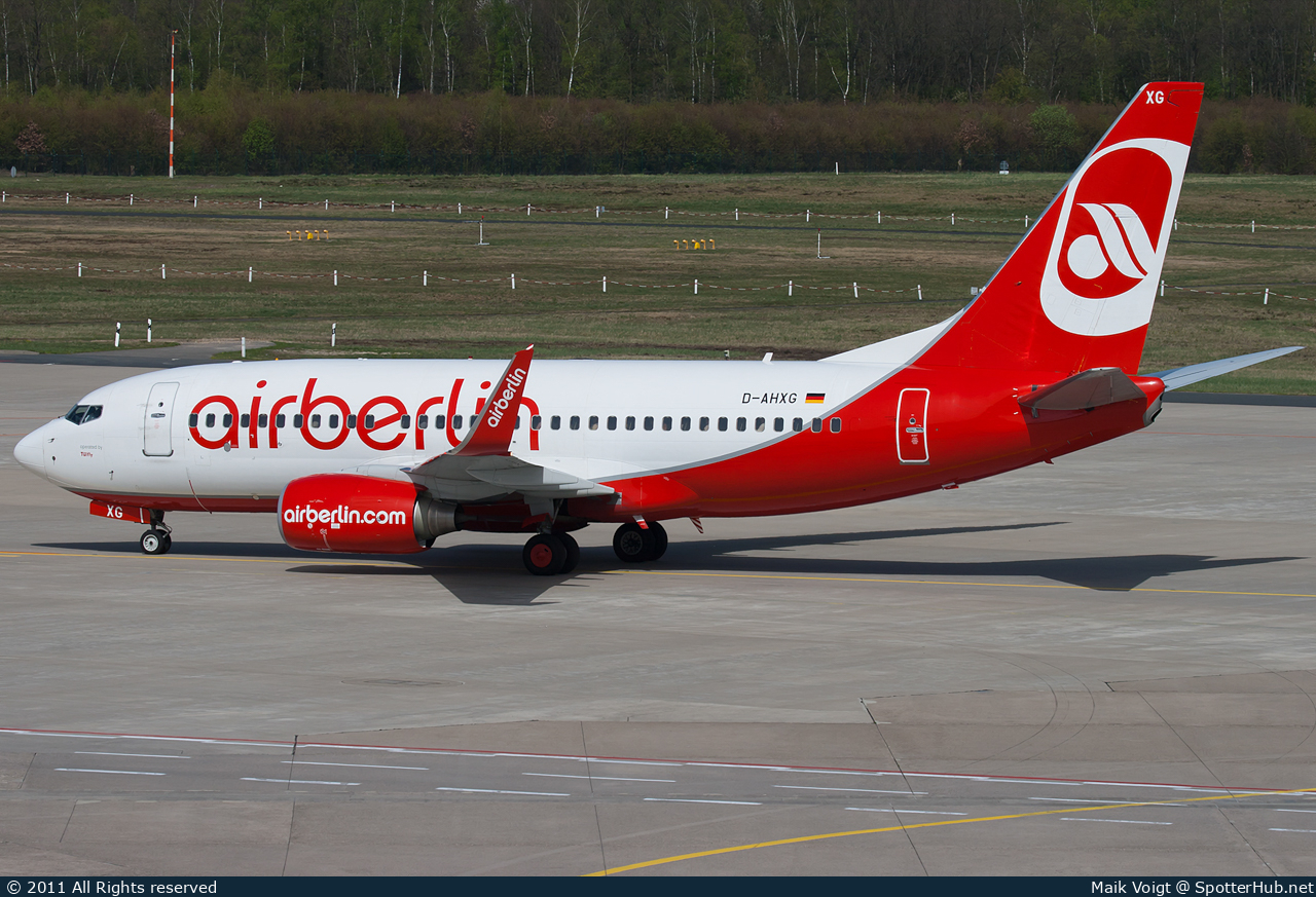 Photo of D-AHXG - Boeing 737-7K5 operated by Air Berlin (opb TUIfly)