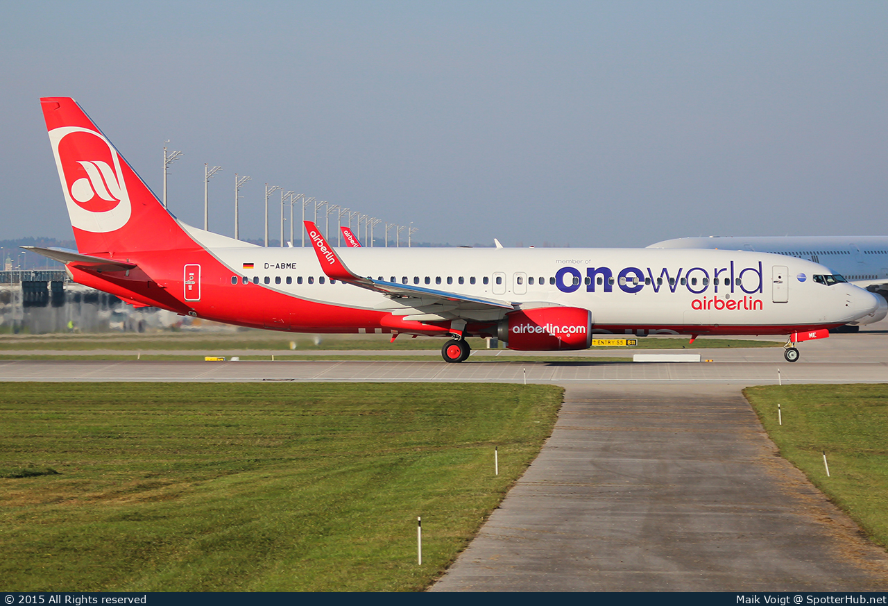 Photo of D-ABME - Boeing 737-86J operated by Air Berlin