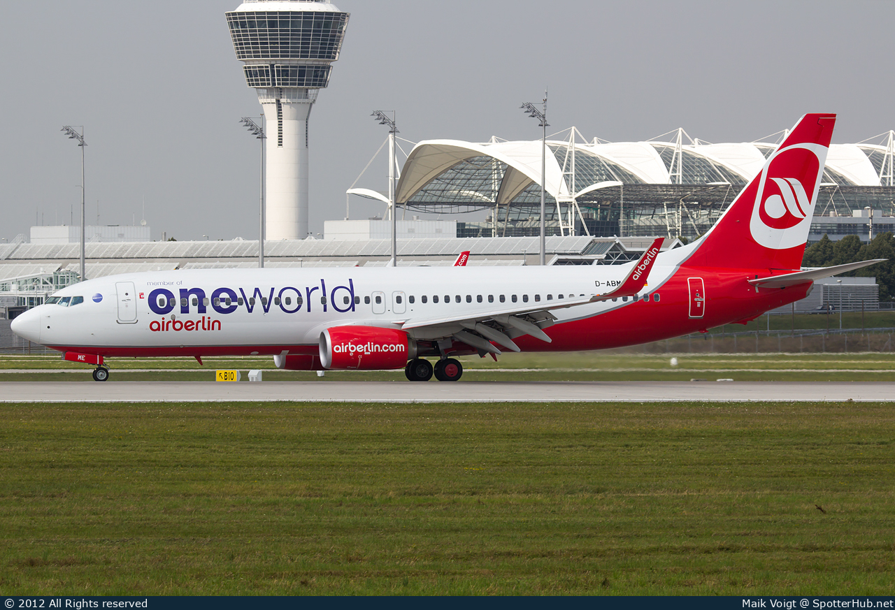 Photo of D-ABME - Boeing 737-86J operated by Air Berlin