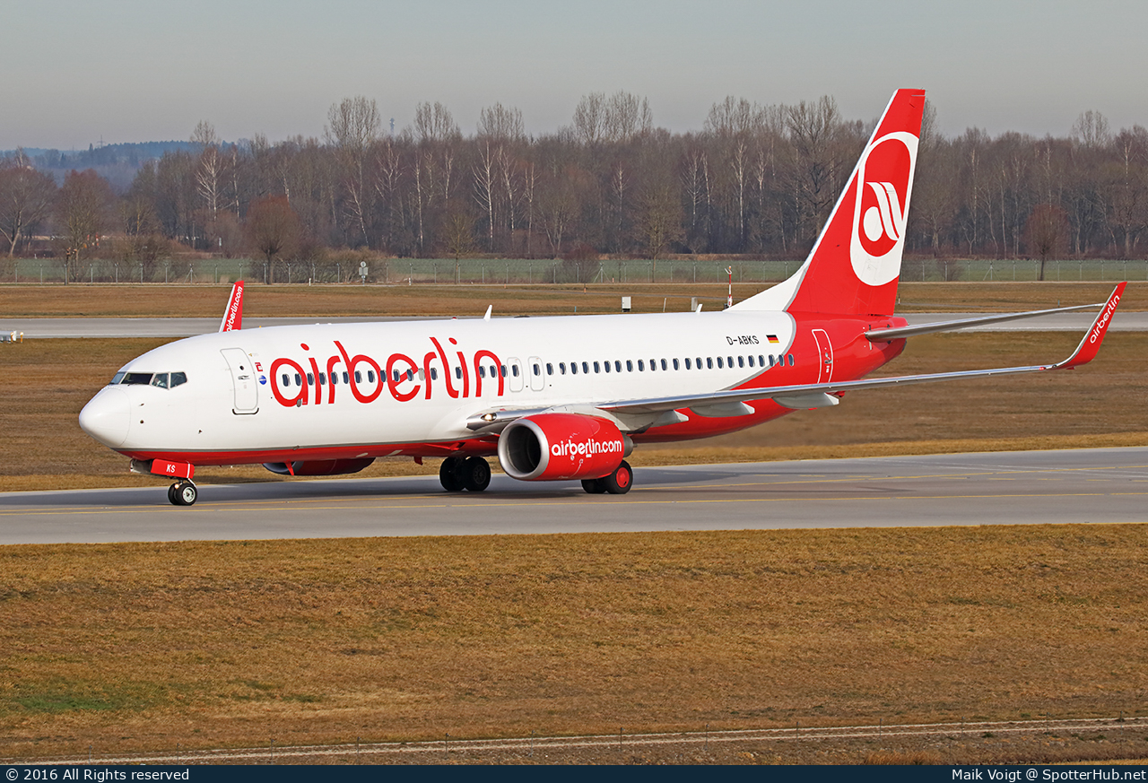 Photo of D-ABKS - Boeing 737-86J operated by Air Berlin
