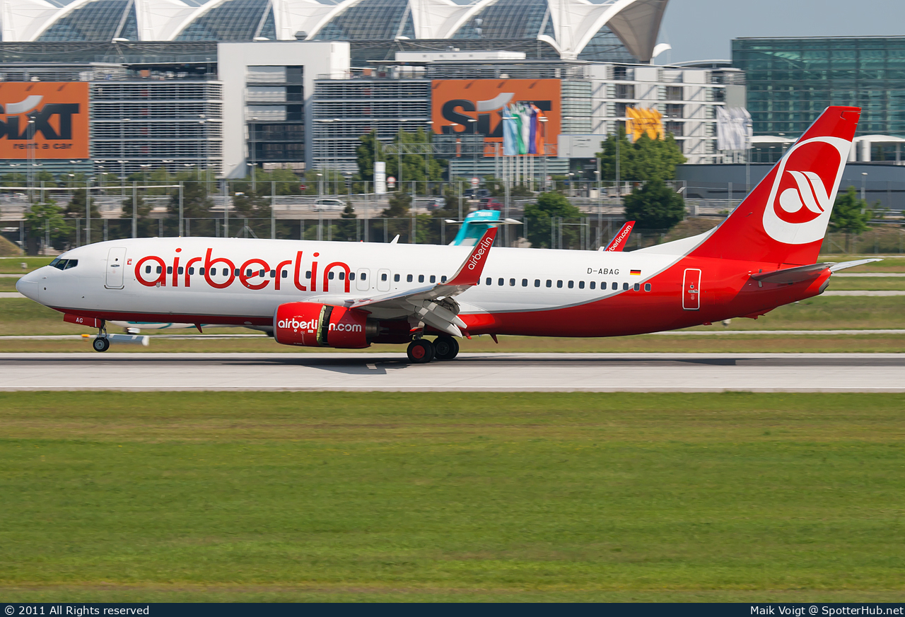 Photo of D-ABAG - Boeing 737-86J operated by Air Berlin