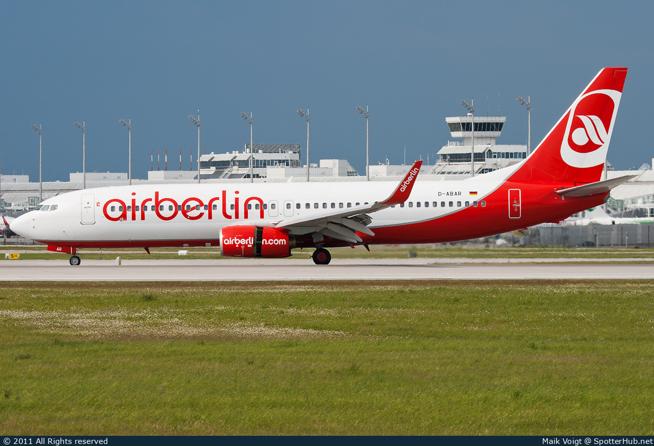 Photo of D-ABAR - Boeing 737-86J operated by Air Berlin