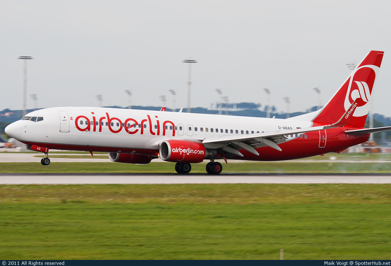 Photo of D-ABBQ - Boeing 737-86N operated by Air Berlin